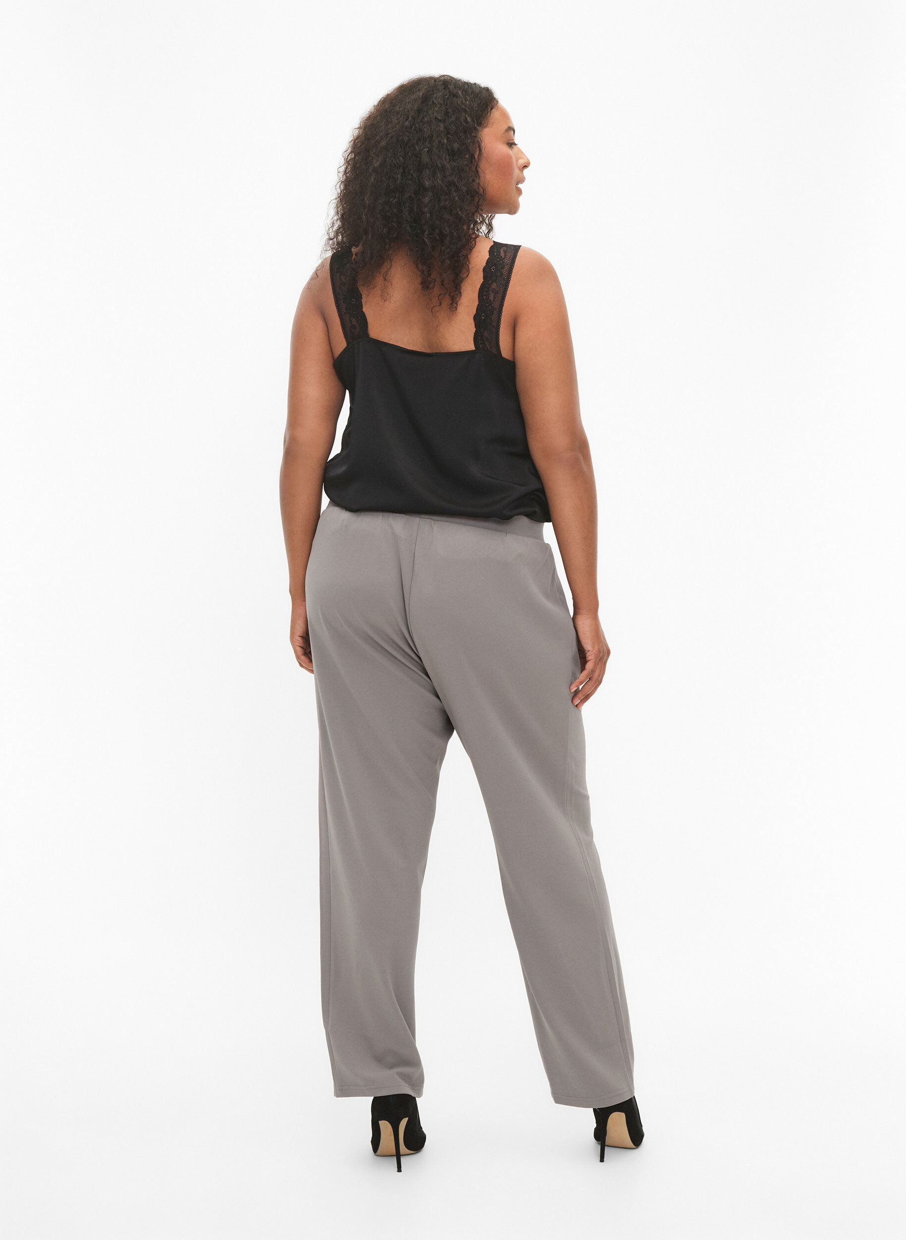 Zizzi FLASH - Pantalon &agrave; coupe droite, Beige, Model image number 1