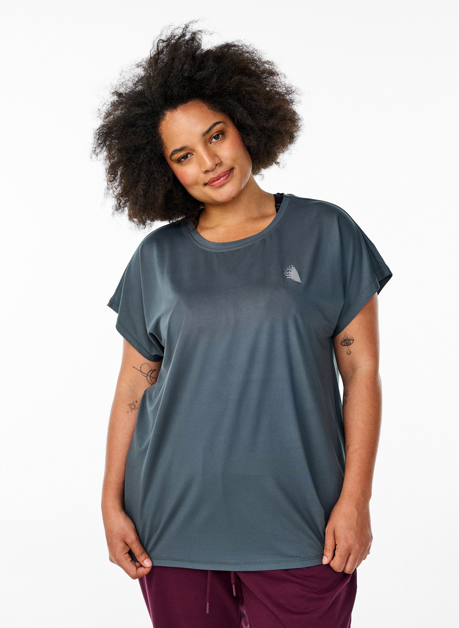 Einfarbiges Trainings-T-Shirt, Gr&uuml;n, Model