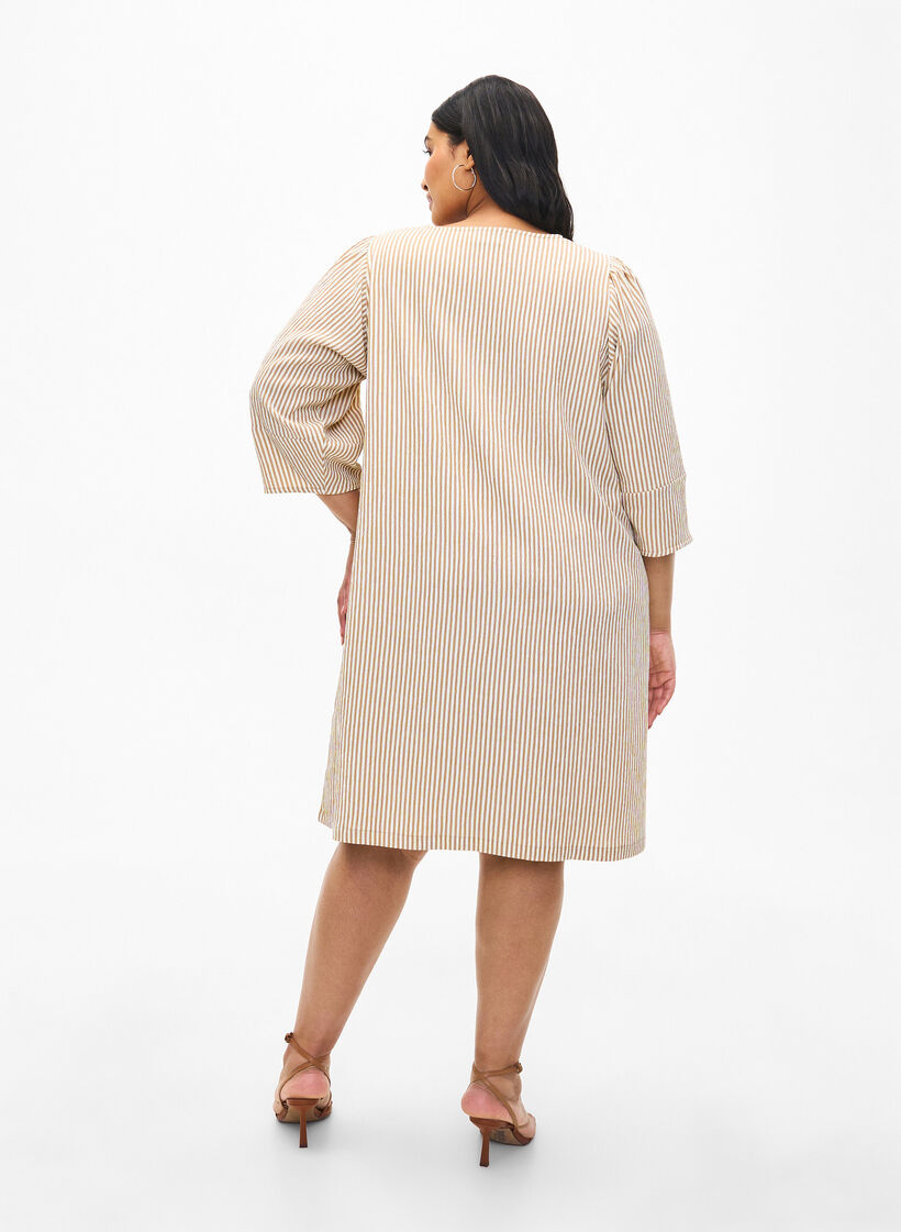 Robe rayée à manches 3/4, Camel Stripe, Model image number 1