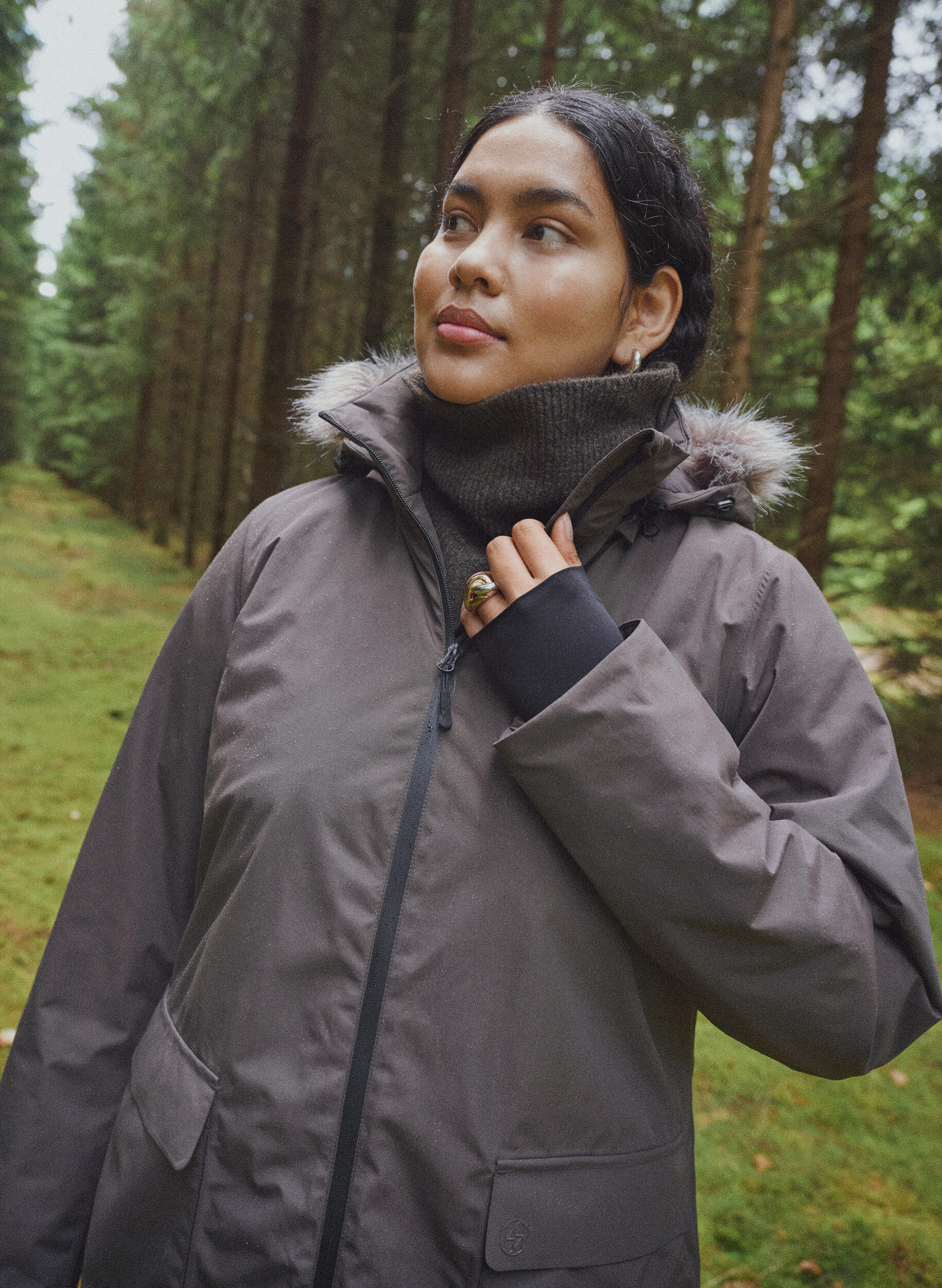 Parka imperm&eacute;able &agrave; capuche