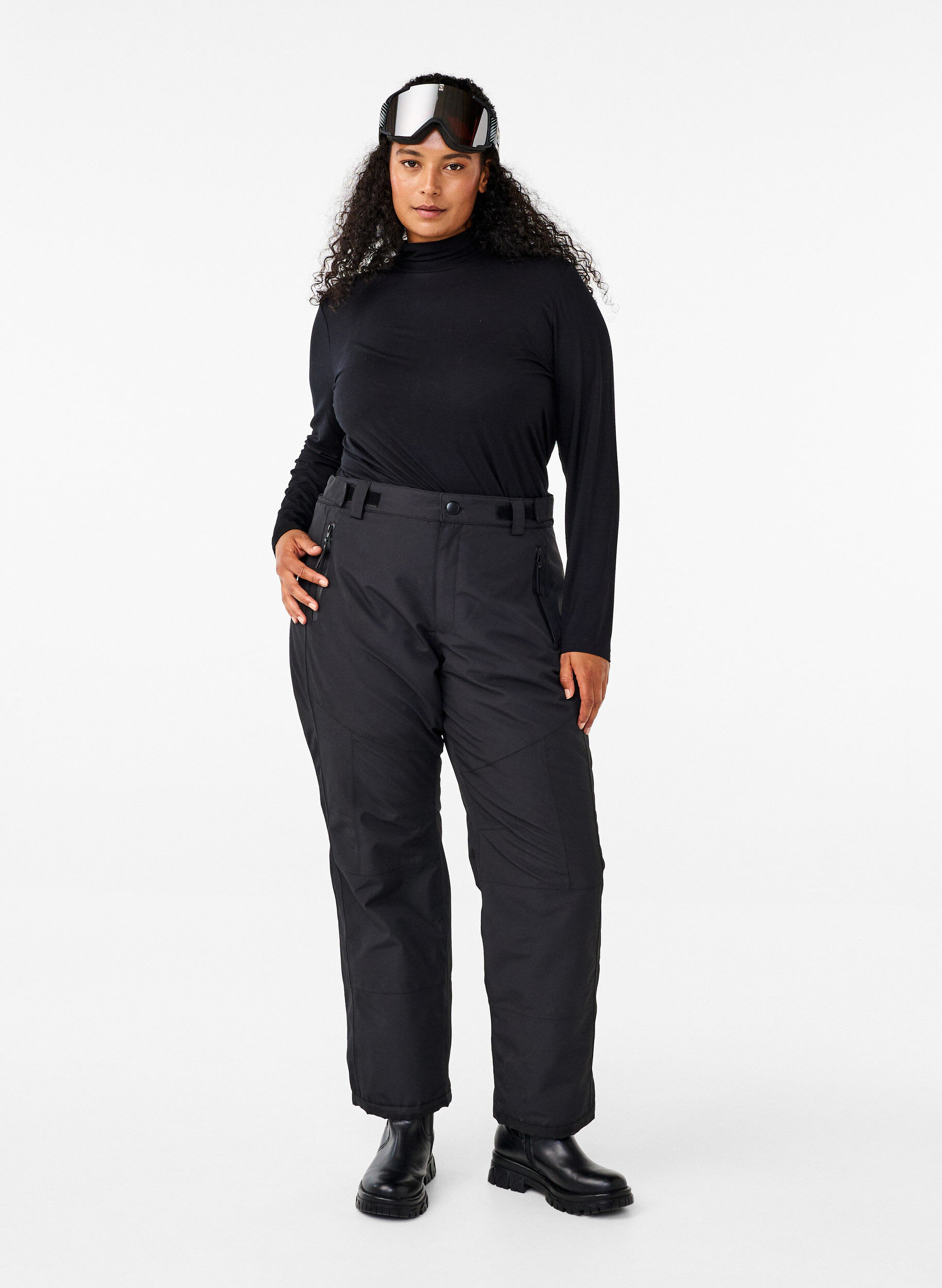 Skihose mit Taschen und verstellbarer Taille, Schwarz, Model