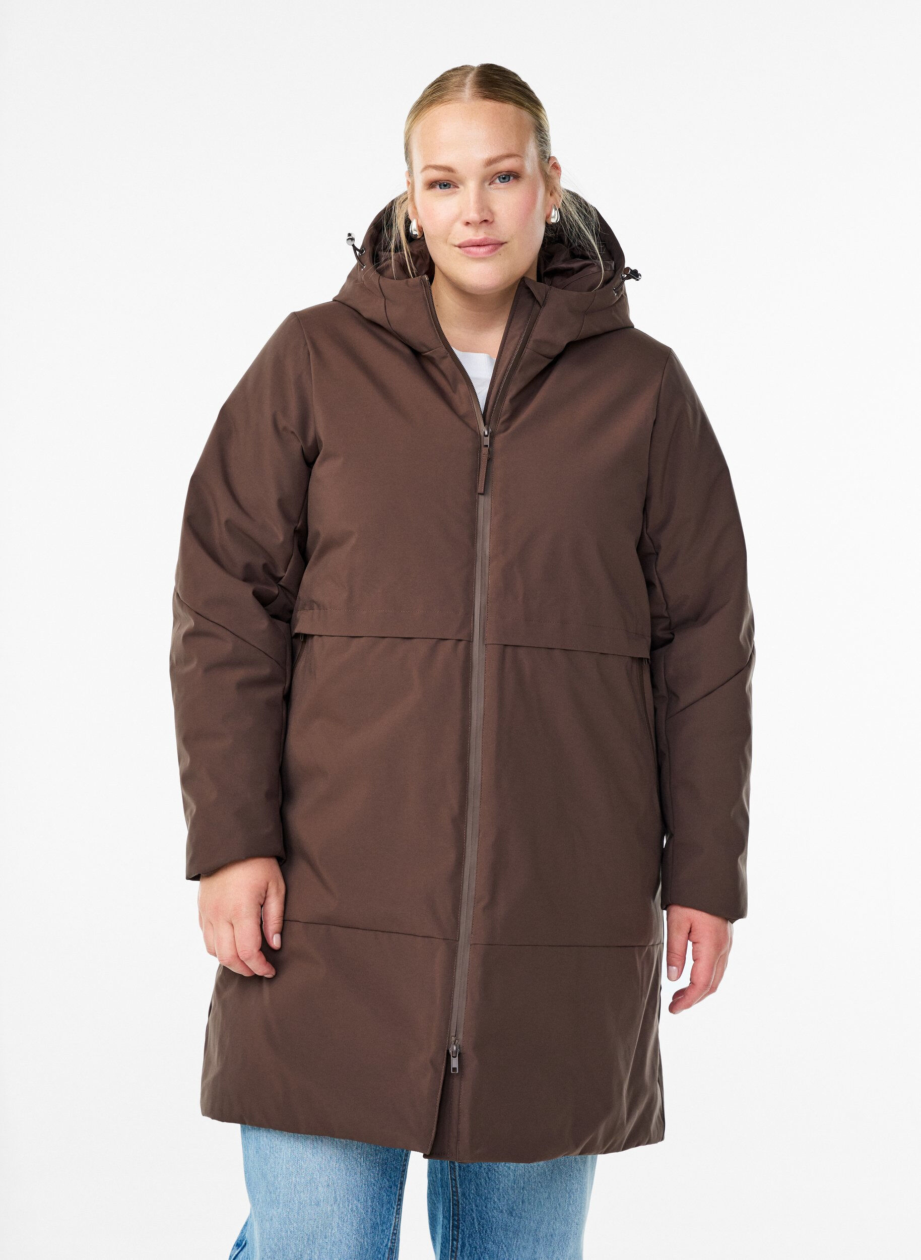 Zizzi Veste d'hiver avec taille ajustable, Marron, Model image number 0