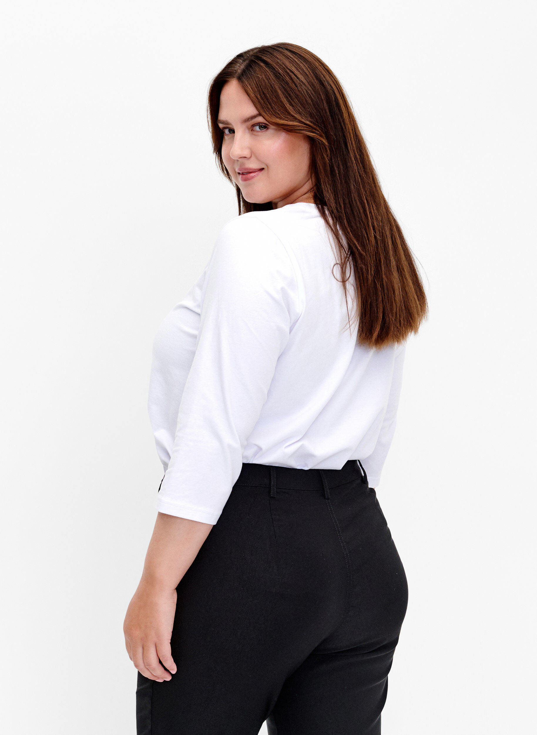 Zizzi Basic T-Shirt aus Baumwolle mit 3/4-&Auml;rmeln, Wei&szlig;, Model image number 2