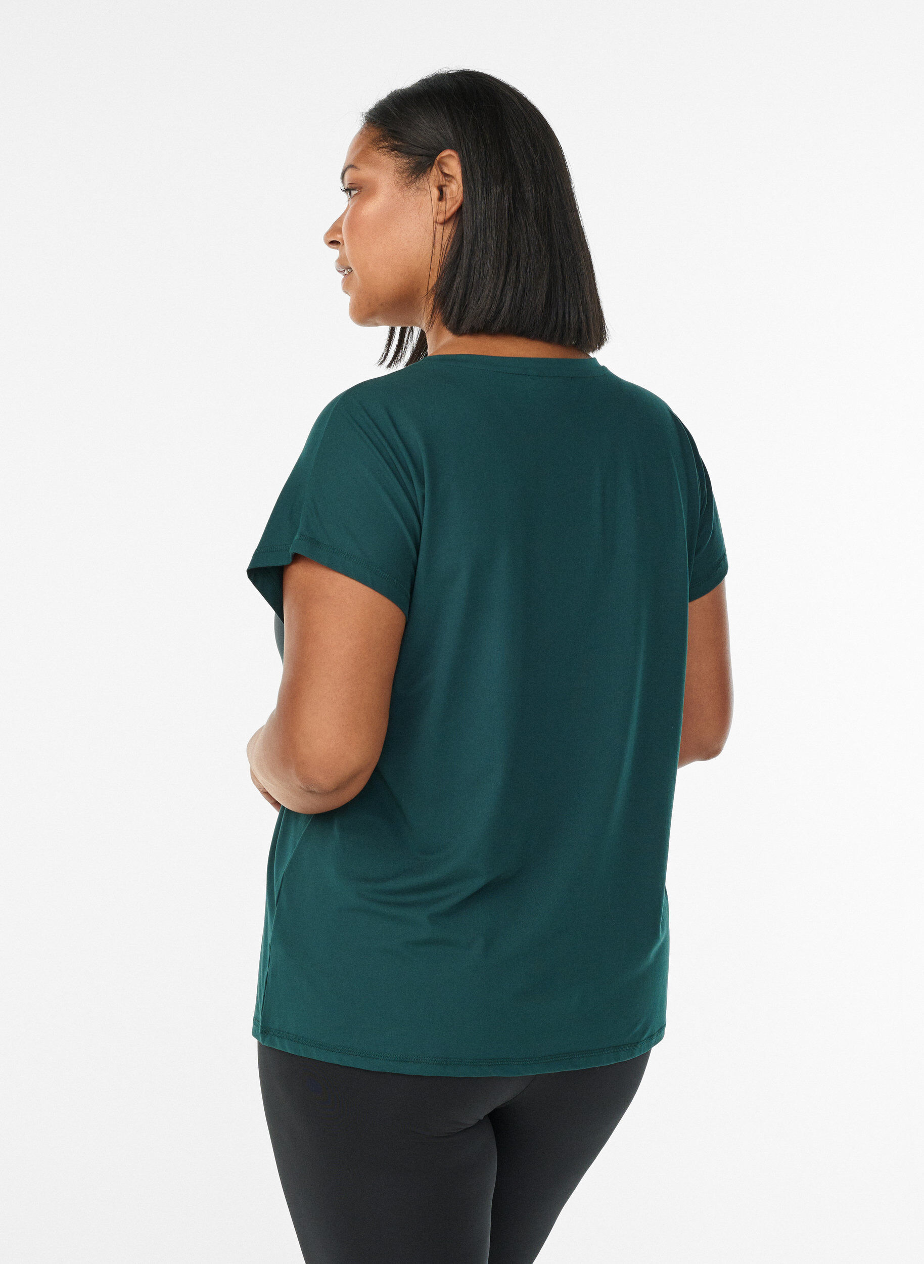 ZizziEinfarbiges Trainings-T-Shirt, Gr&uuml;n, Model image number 2