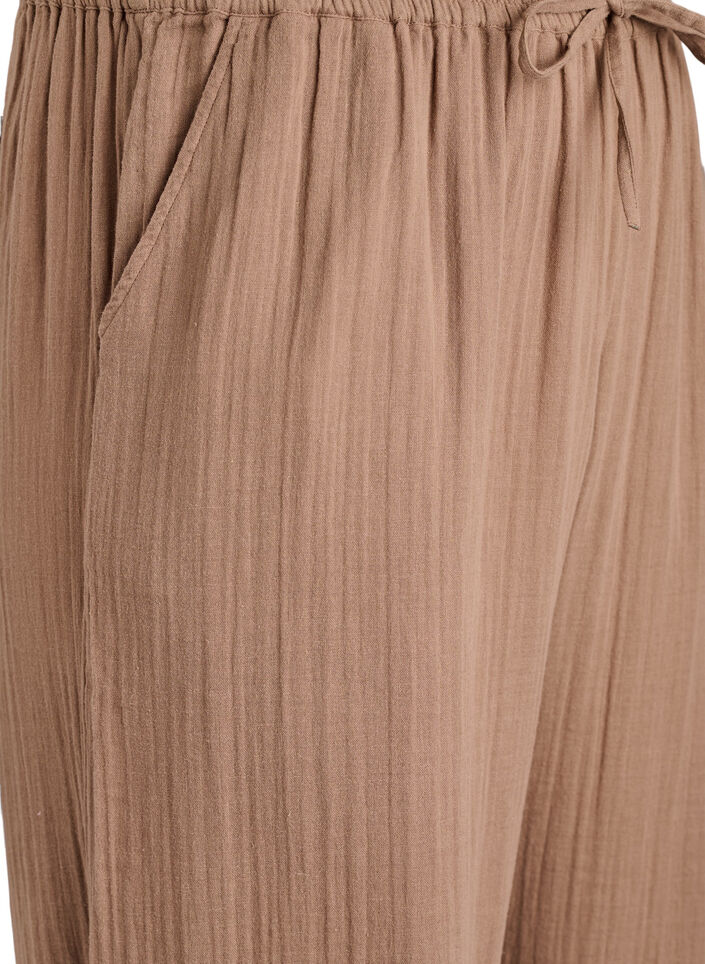 Hoch taillierte Hose aus Baumwoll-Musselin mit weitem Bein, Braun, Packshot image number 2