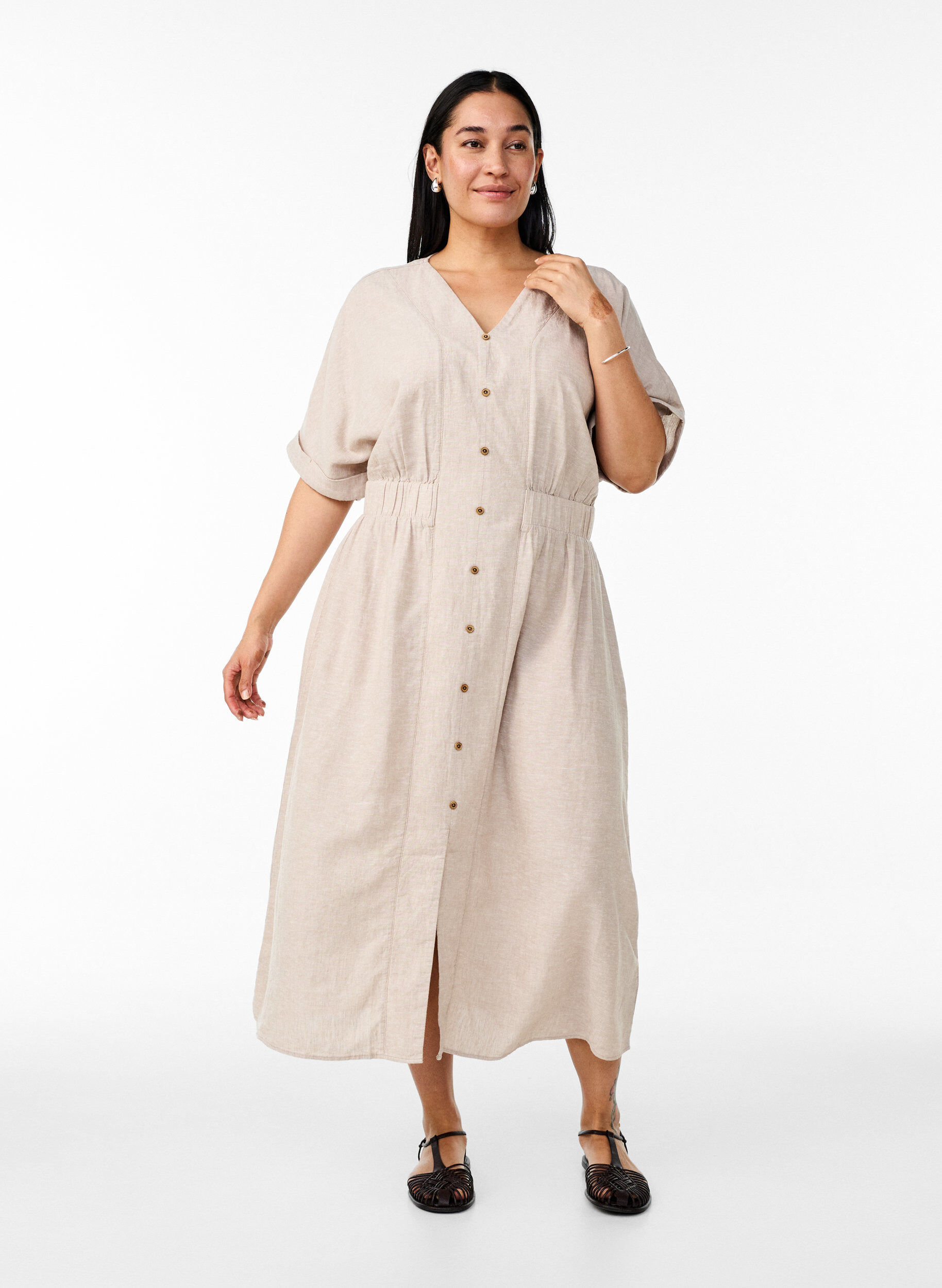 Robe midi en lin et viscose fendue sur le devant, Beige, Model