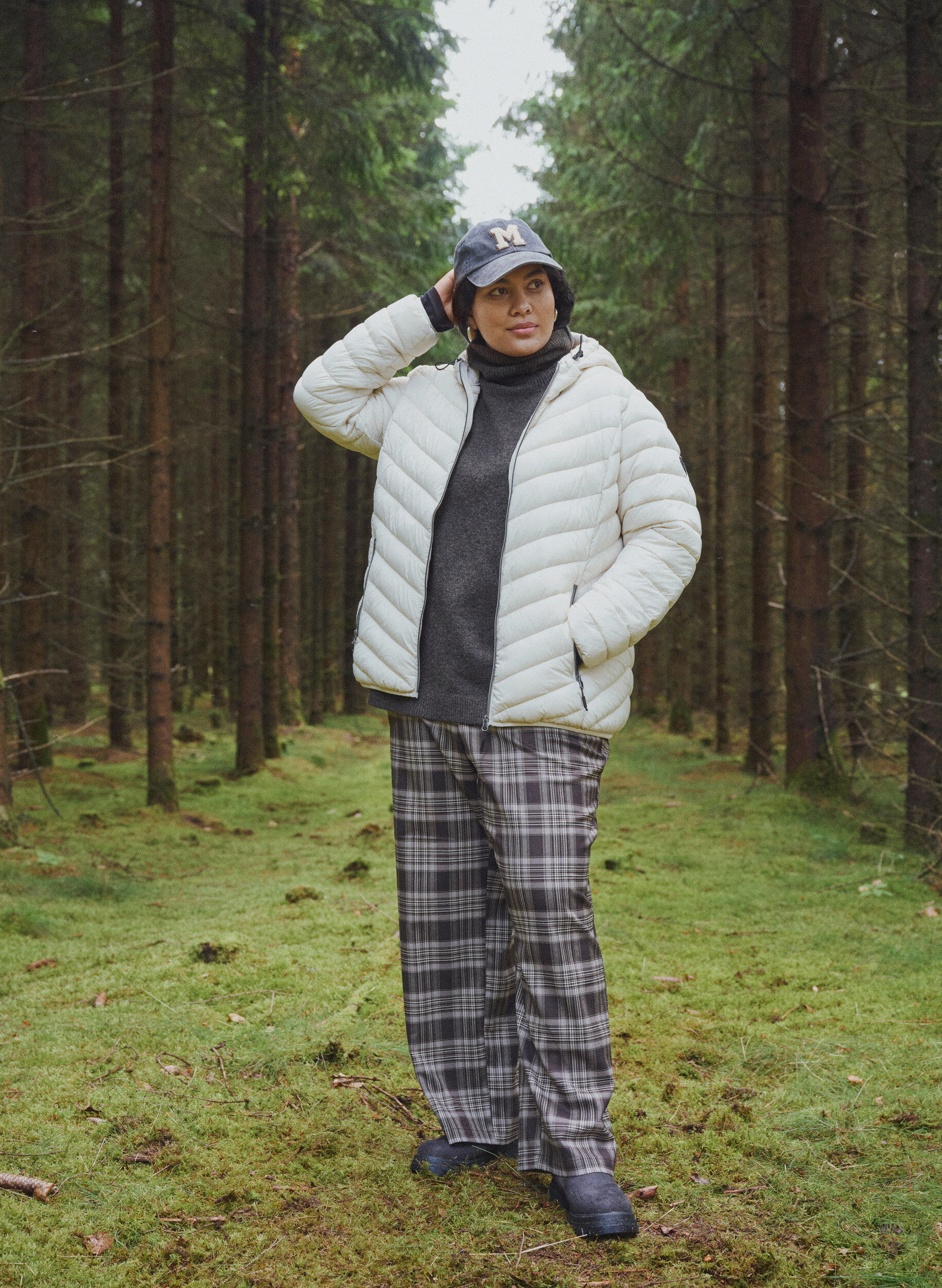 ZizziLeichte Steppjacke mit Kapuze, Beige, Image image number 0