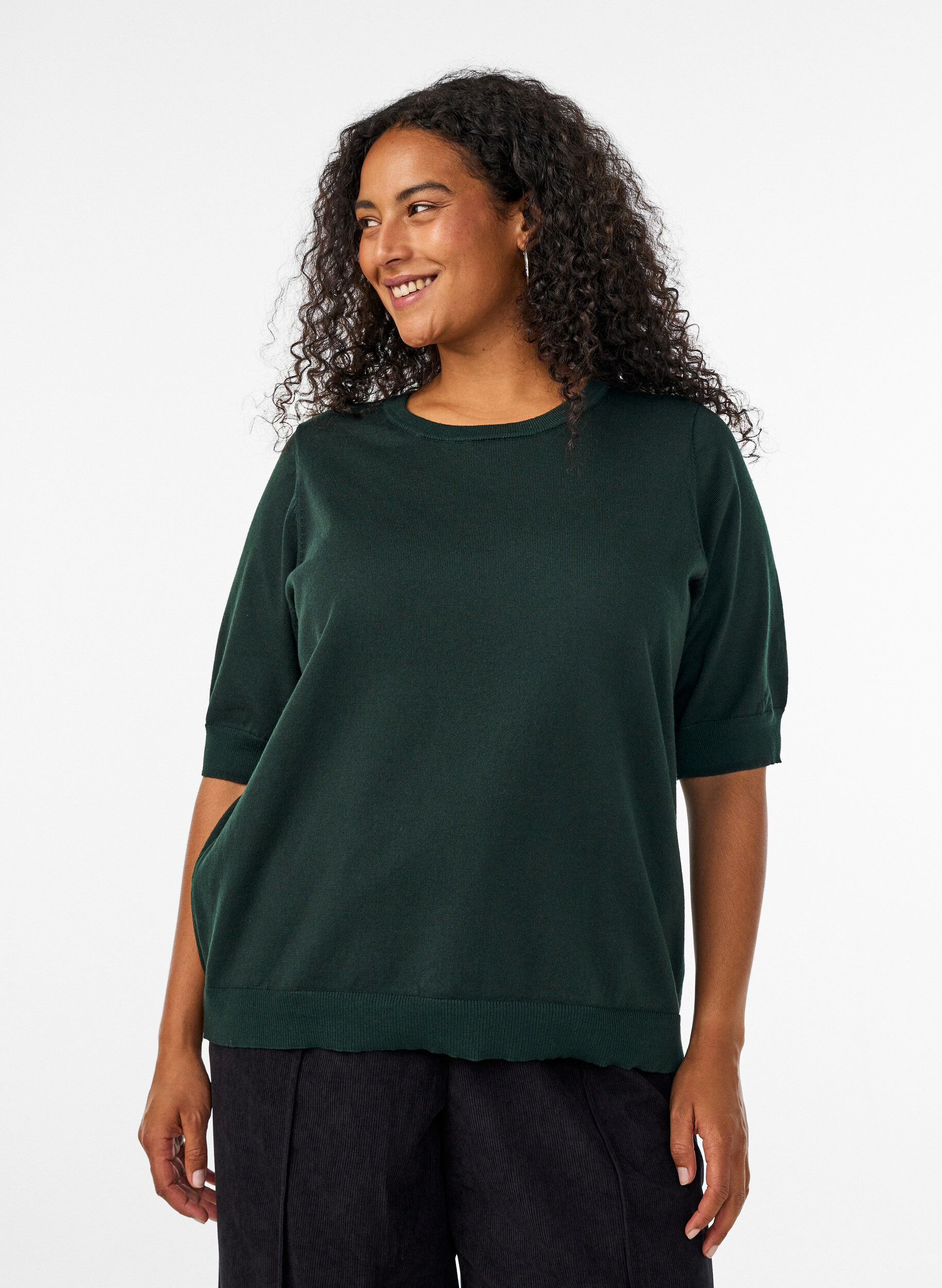 Blouse en fine maille &agrave; manches courtes, Vert fonc&eacute;, Model