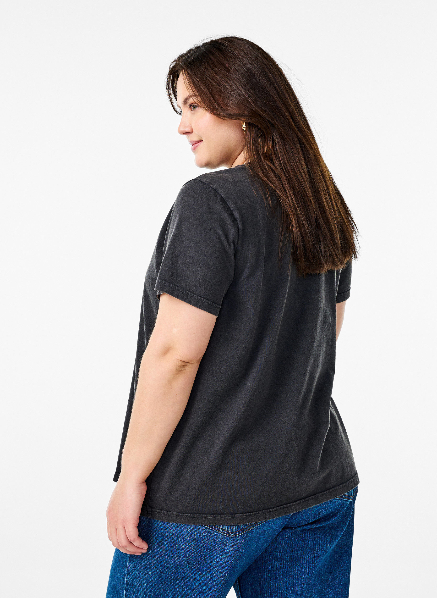 Zizzi T-Shirt aus Bio-Baumwolle mit coolem Print, Grau, Model image number 2