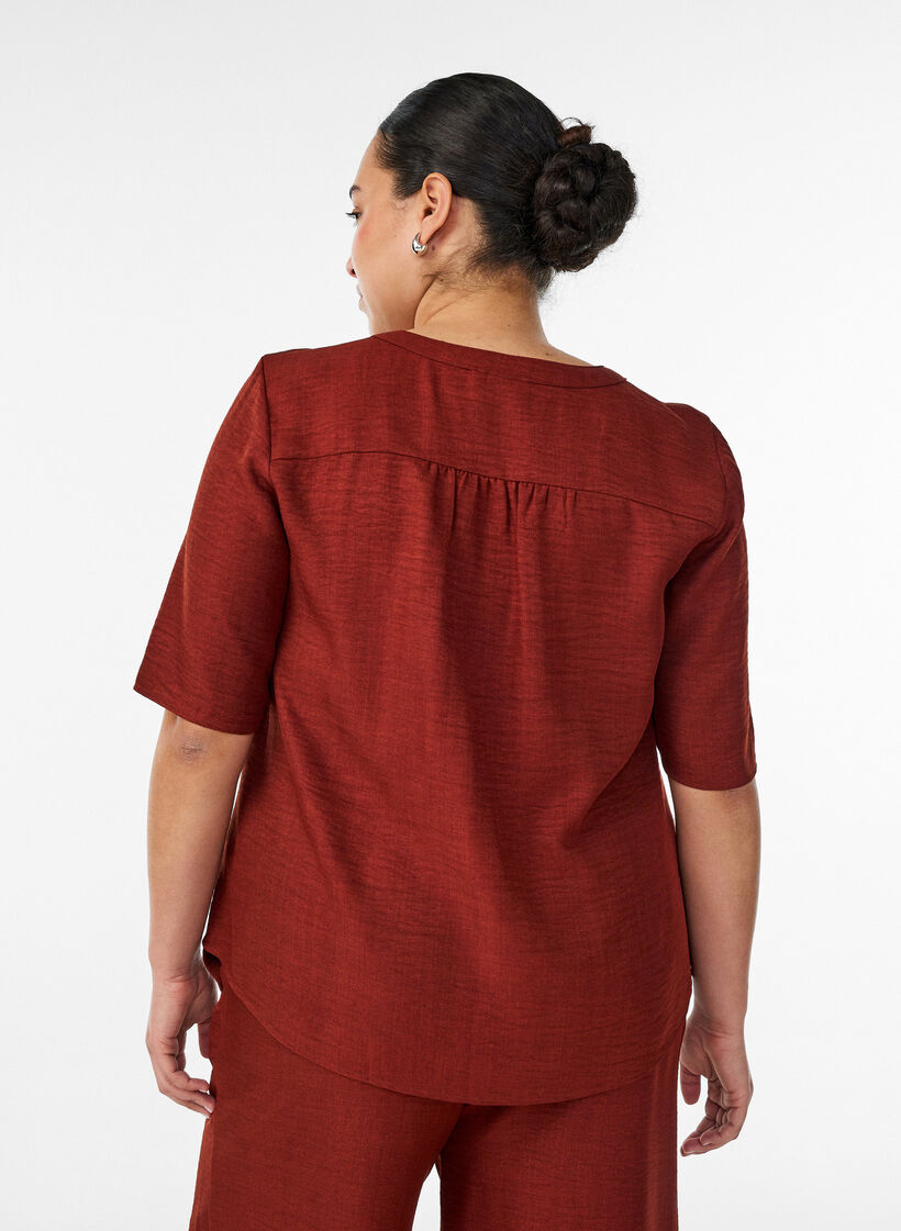 Hemdbluse mit V-Ausschnitt und kurzen &Auml;rmeln, Rot, Model image number 2