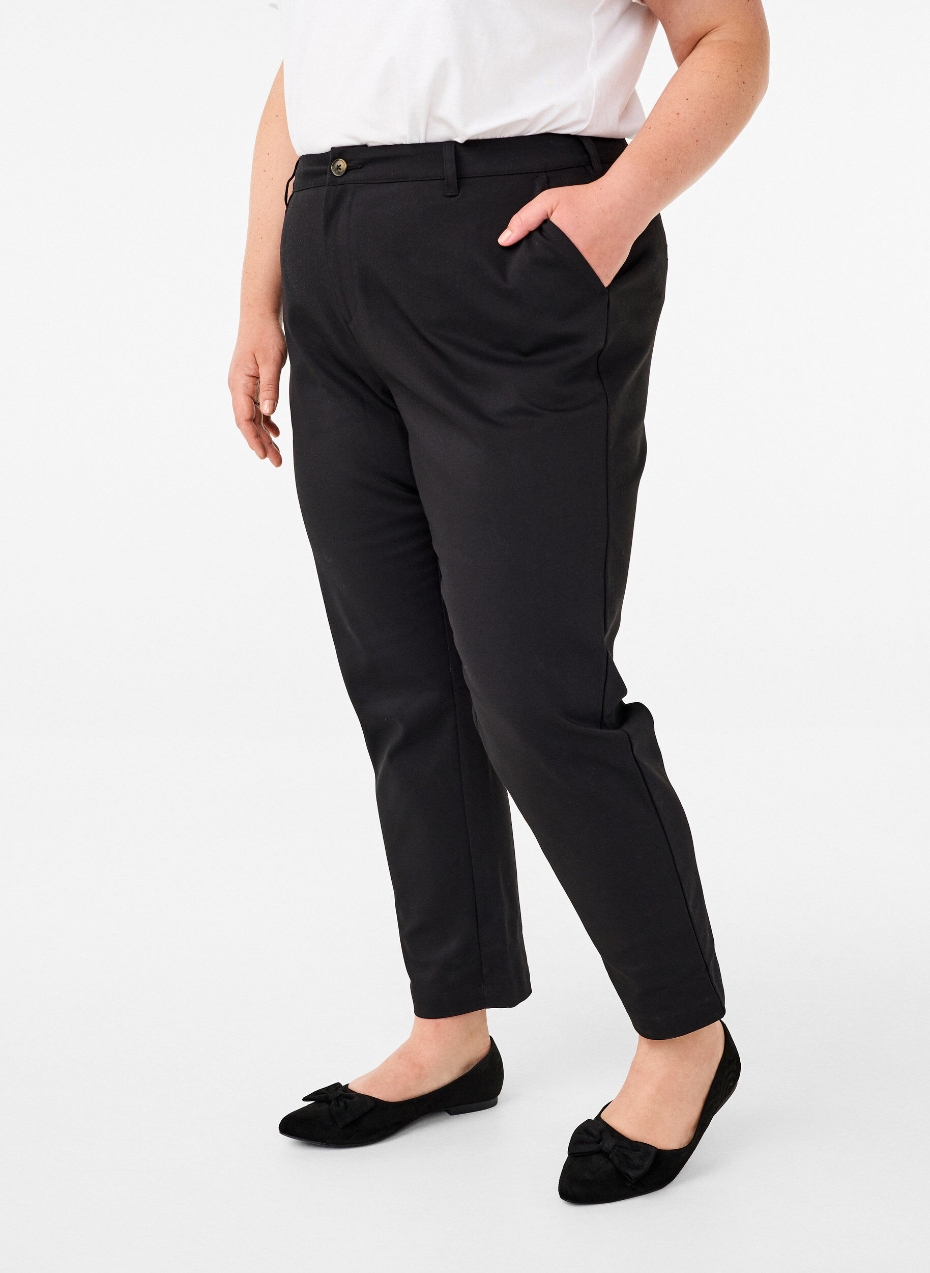 Zizzi Hose mit hohem Bund und geradem Bein, Schwarz, Model image number 2