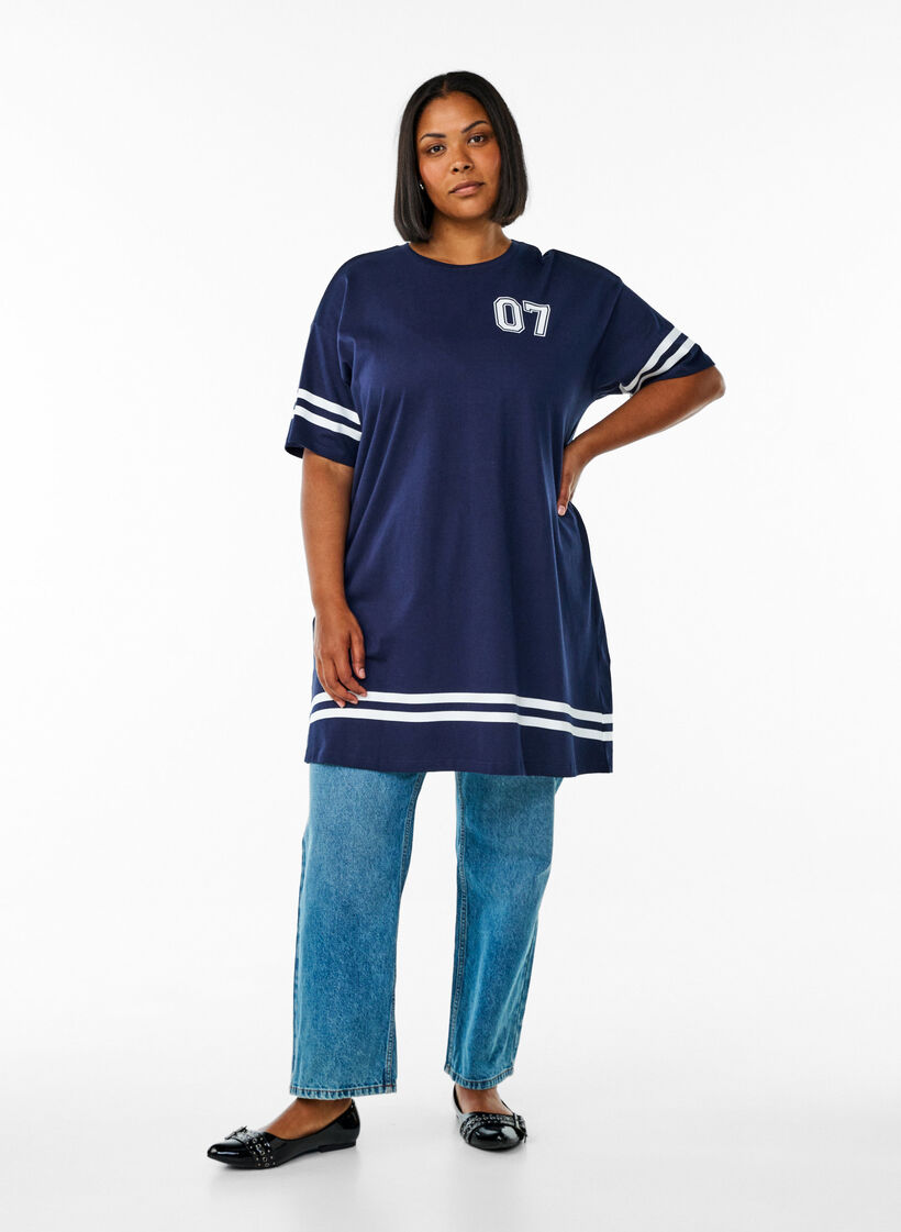 Robe T-shirt courte avec détails sport, Bleu, Model image number 1