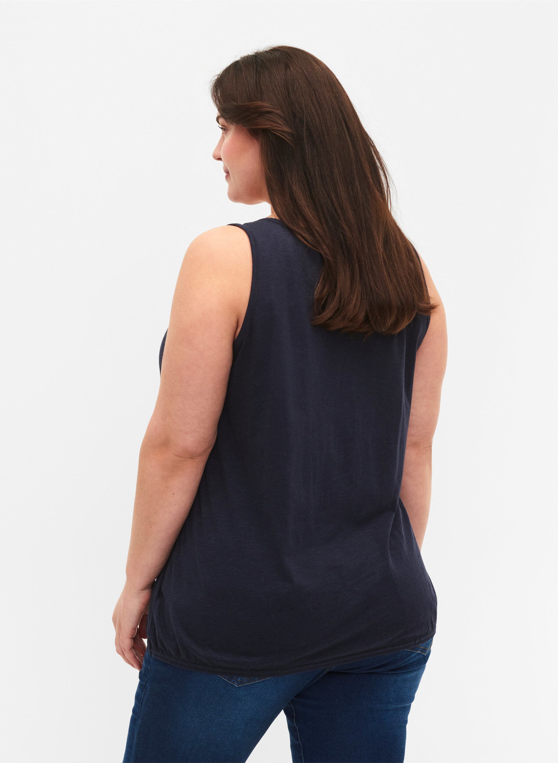 Zizzi Top en coton avec bordure en dentelle, Navy Blazer, Model image number 1