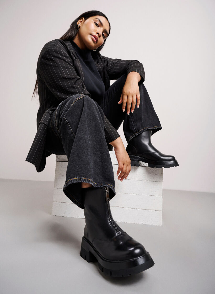 Bottes en cuir courtes et larges avec fermeture éclair, Black, Image image number 1