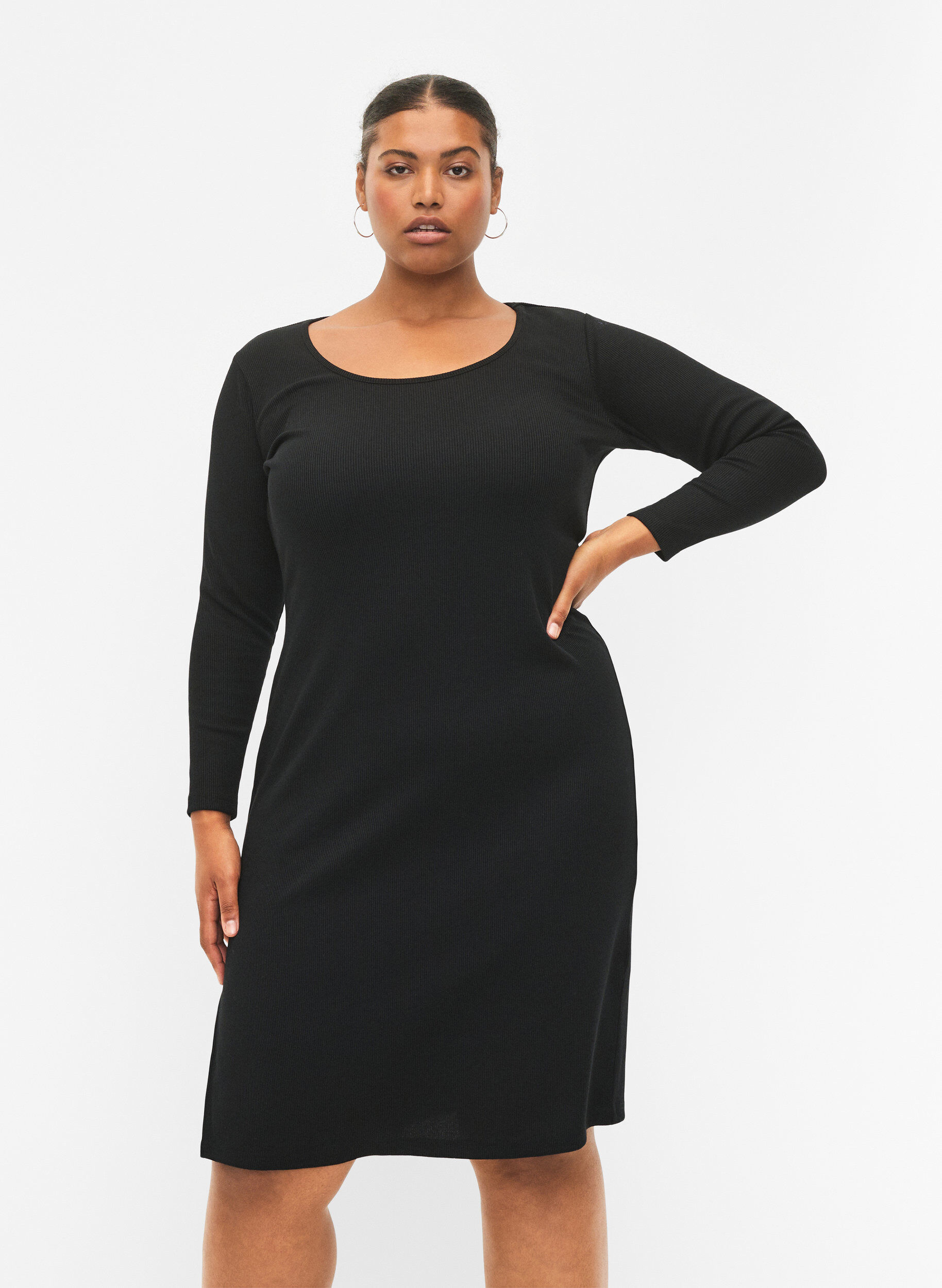 Zizzi Enganliegendes Kleid mit langen &Auml;rmel und Schlitz, Black, Model image number 0
