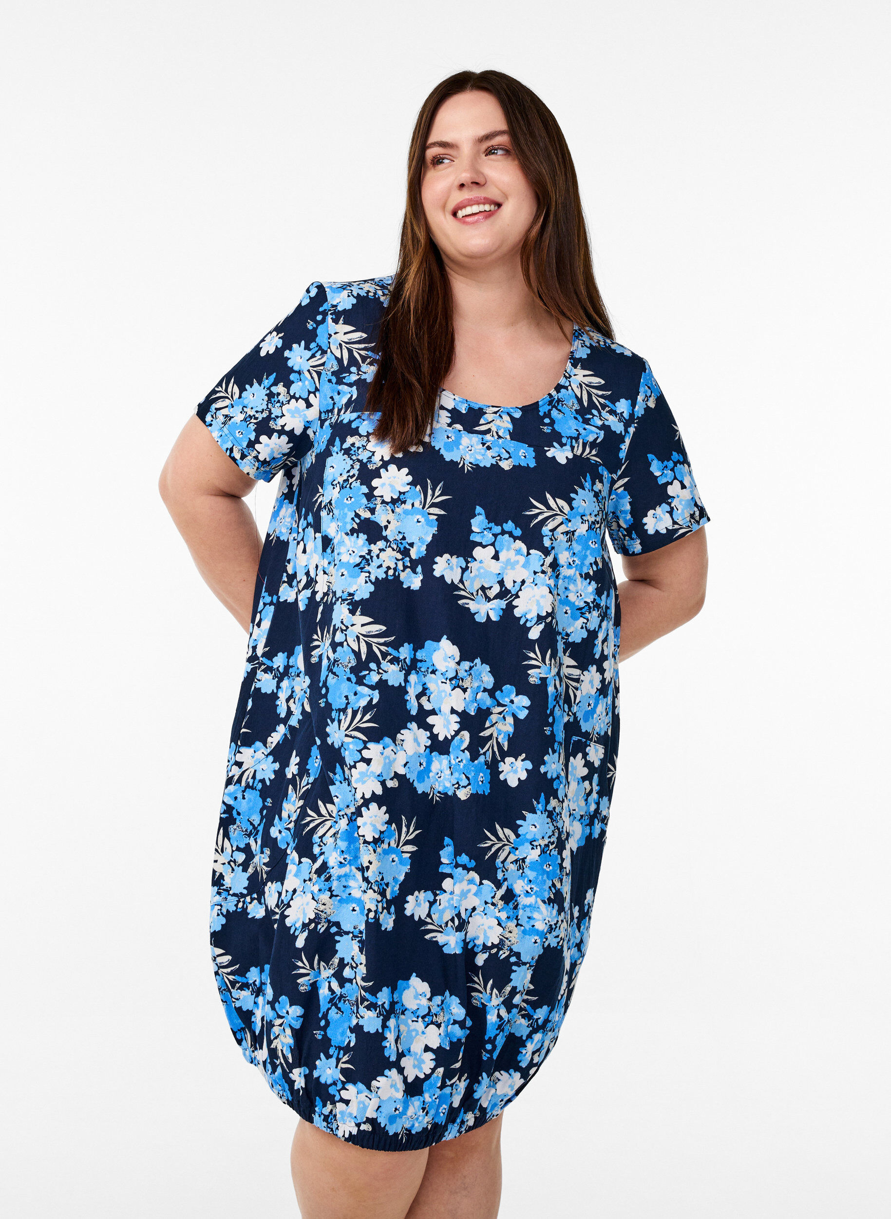 ZizziKurz&auml;rmliges Baumwollkleid mit Aufdruck, Blau, Model image number 0