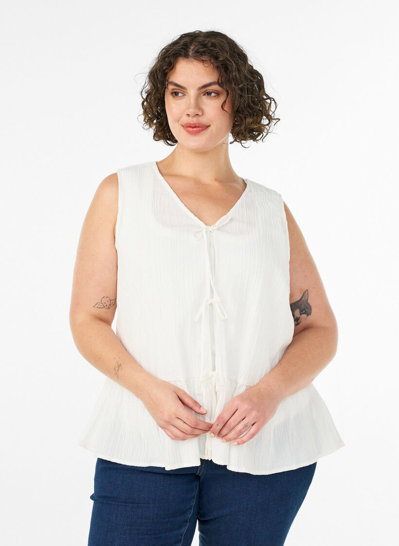 &Auml;rmellose Bluse mit Struktur und Bindeband, Vanille, Model image number 0