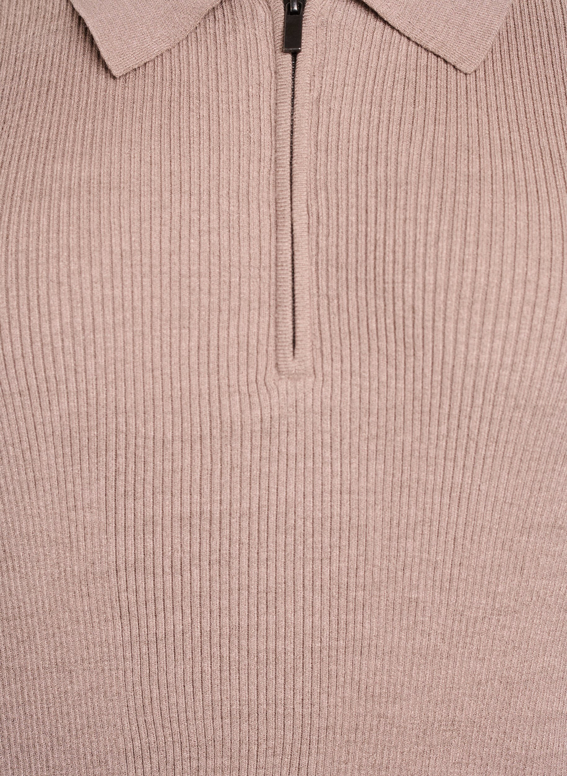 Zizzi Pull en maille c&ocirc;tel&eacute;e avec col polo et zip, Beige, Packshot image number 2