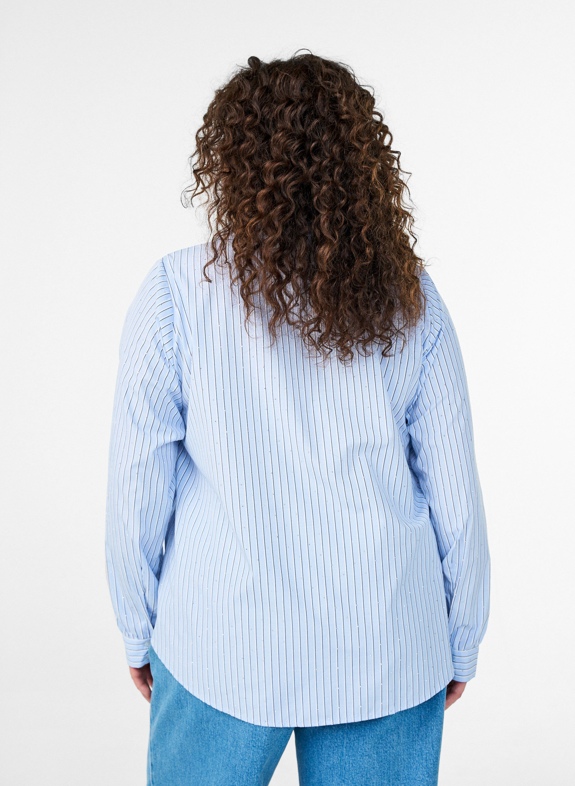 Zizzi Bluse mit Streifen und Nieten, Blau, Model image number 2