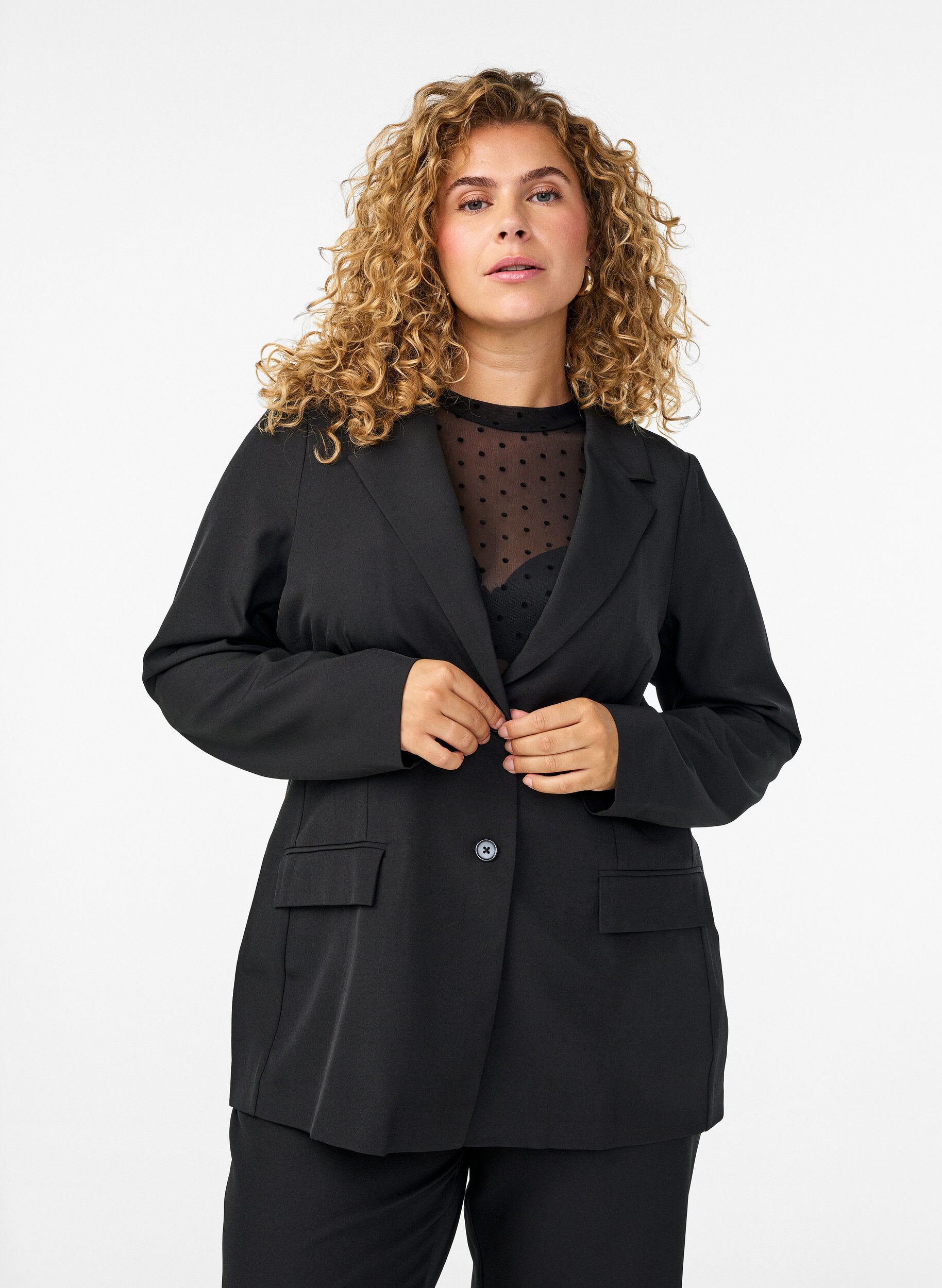 ZizziBlazer mit Taschen und Schlitzen, Schwarz, Model image number 0
