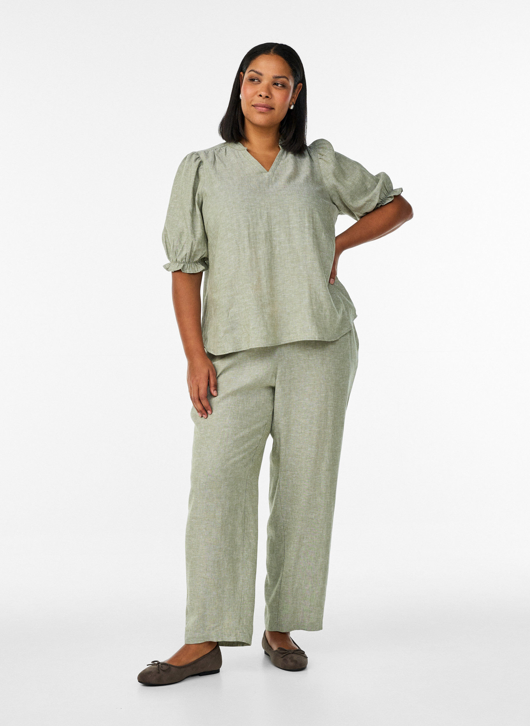 Zizzi Lockere Hose aus Leinen und Viskose, Gr&uuml;n, Model image number 0