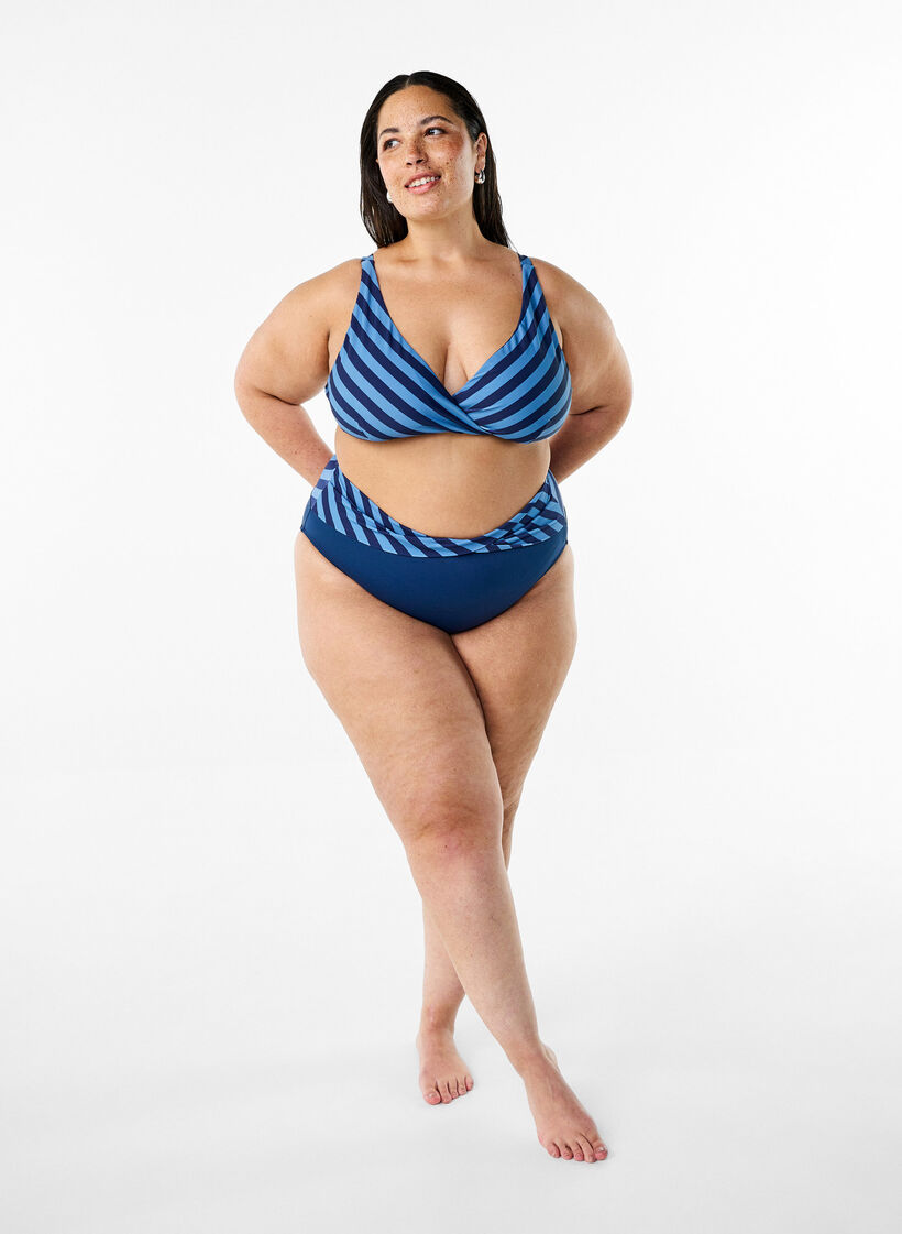 Culotte de bikini avec d&eacute;tail crois&eacute;, Bleu, Model image number 1