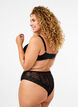 Culotte brésilienne en dentelle microfibre, Black, Model image number 1