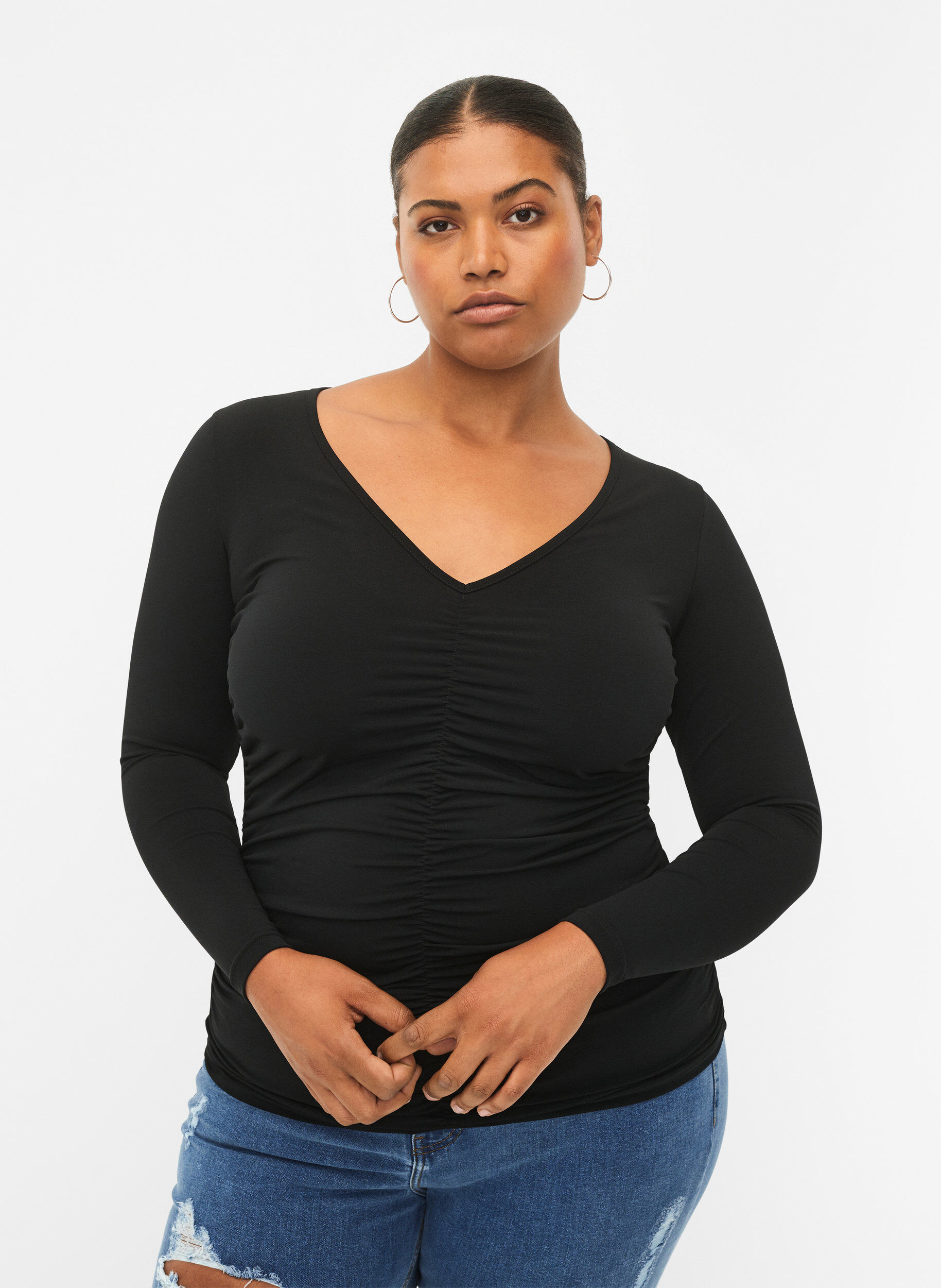 Zizzi Blouse avec col en V et drap&eacute;, Black, Model image number 0