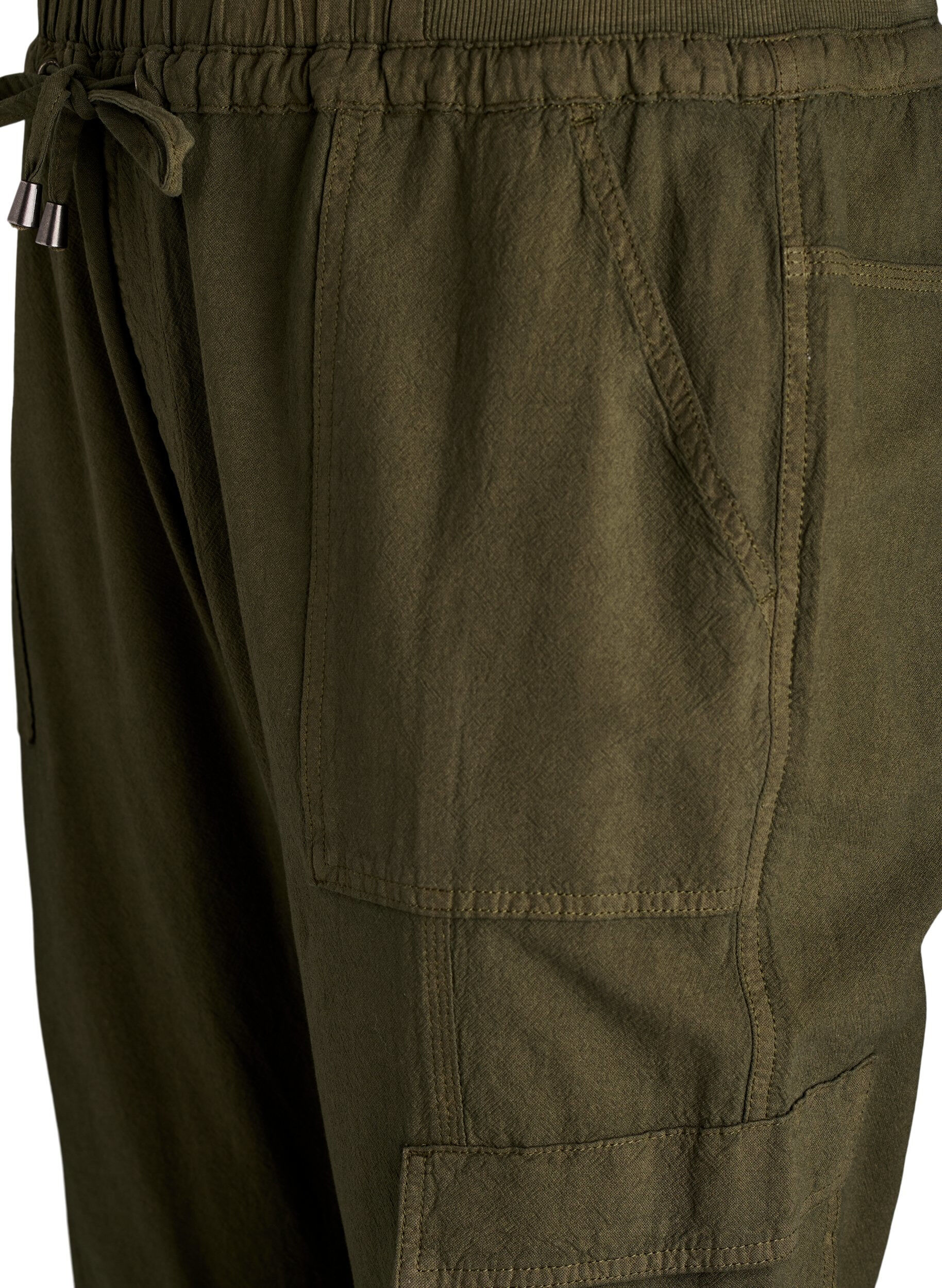 Zizzi Pantalon cargo ample en coton, Vert fonc&eacute;, Packshot image number 2