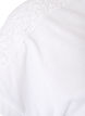 T-shirt aus Baumwolle mit H&auml;keldetail, Wei&szlig;, Packshot image number 3