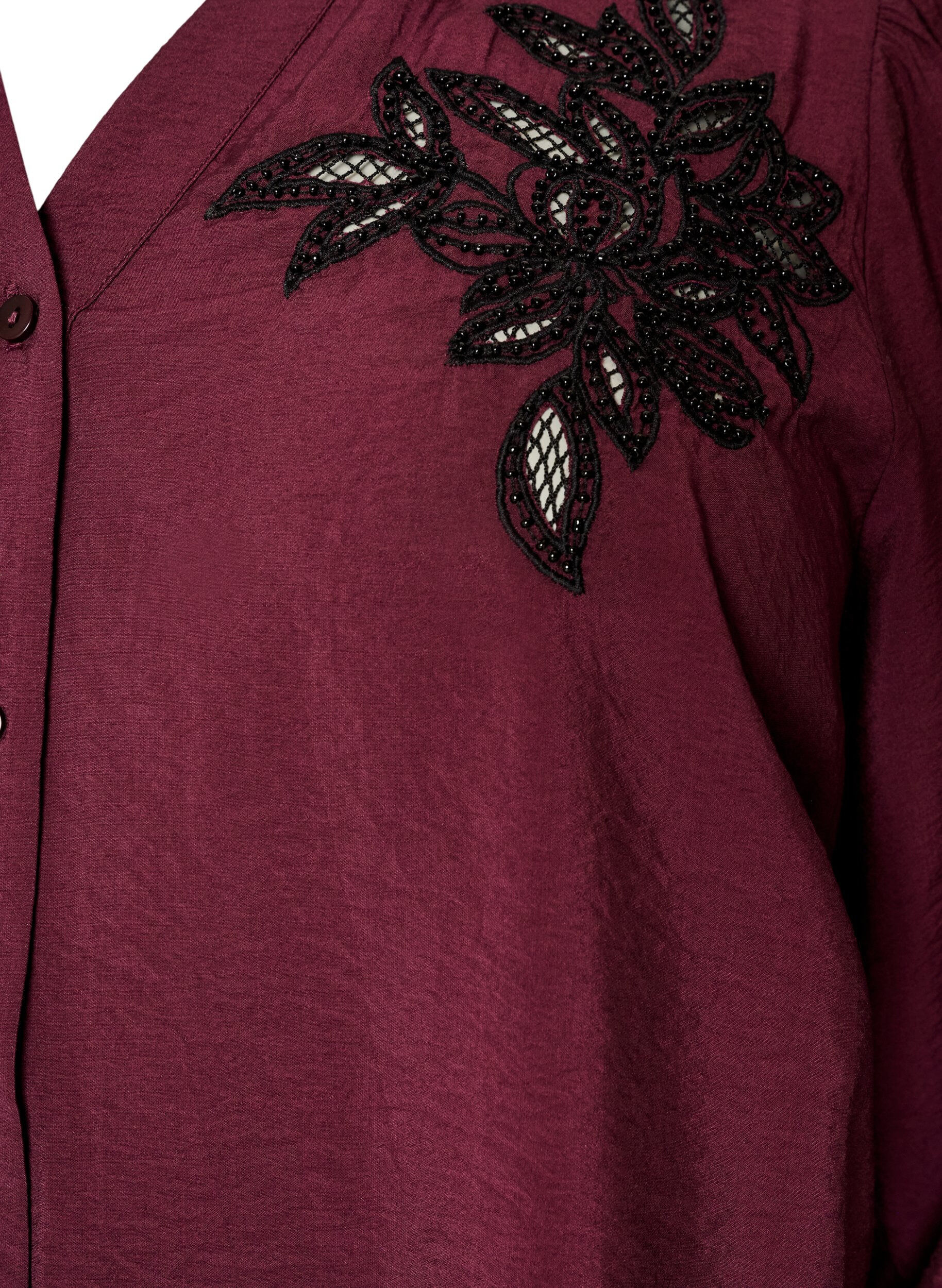 ZizziHemdbluse mit aufgestickten Blumenapplikationen, Rot, Packshot image number 2