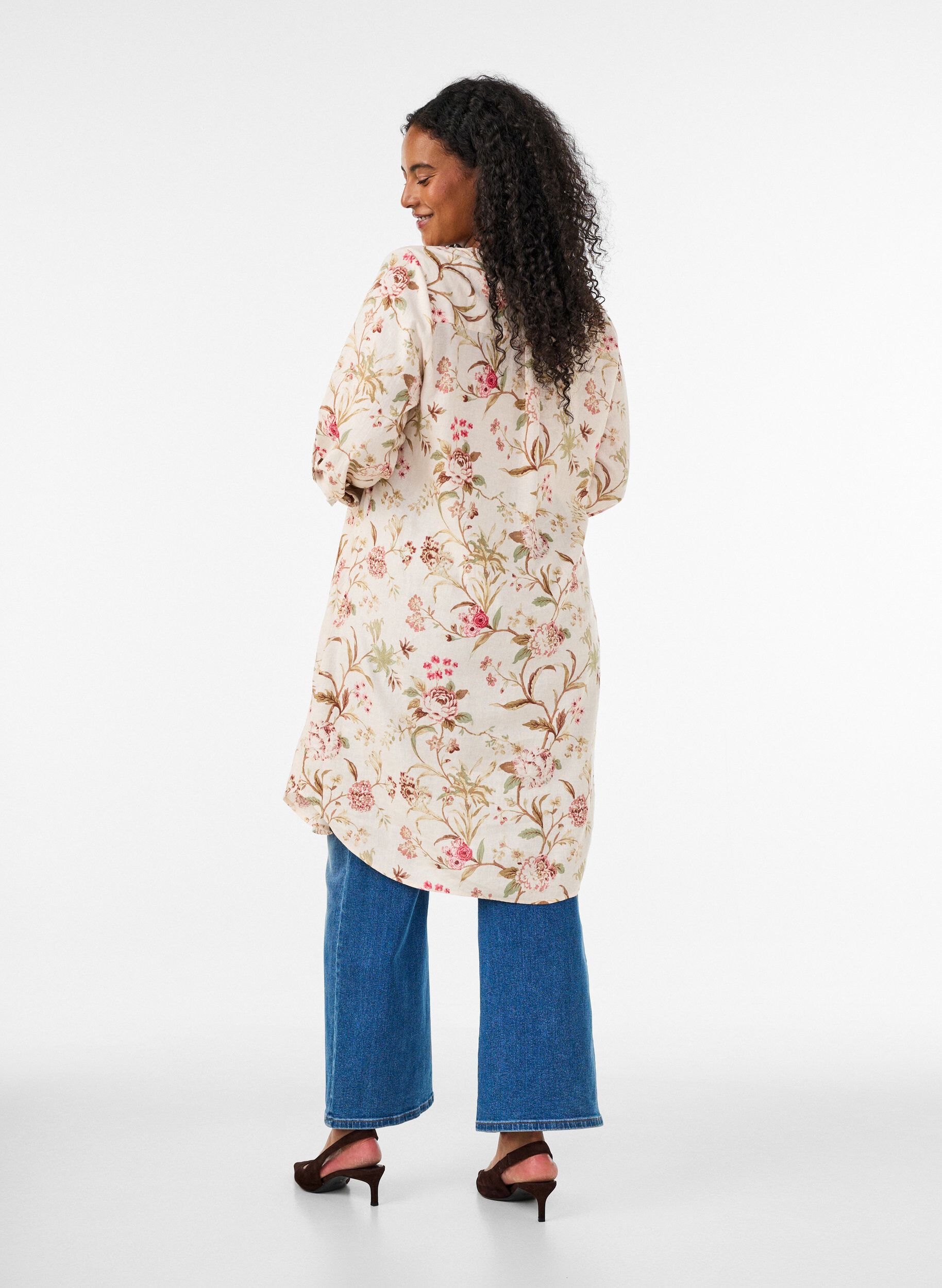 ZizziLange Bluse aus Leinen und Viskose, Vanille, Model image number 2