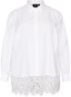 Chemise ample avec une large bordure en dentelle, Blanc, Packshot image number 0