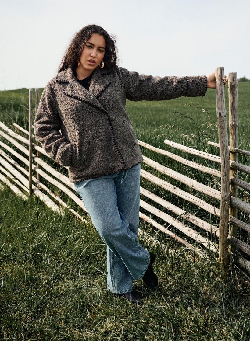 Teddyjacke mit Kontrastdetails, Braun, Image image number 0