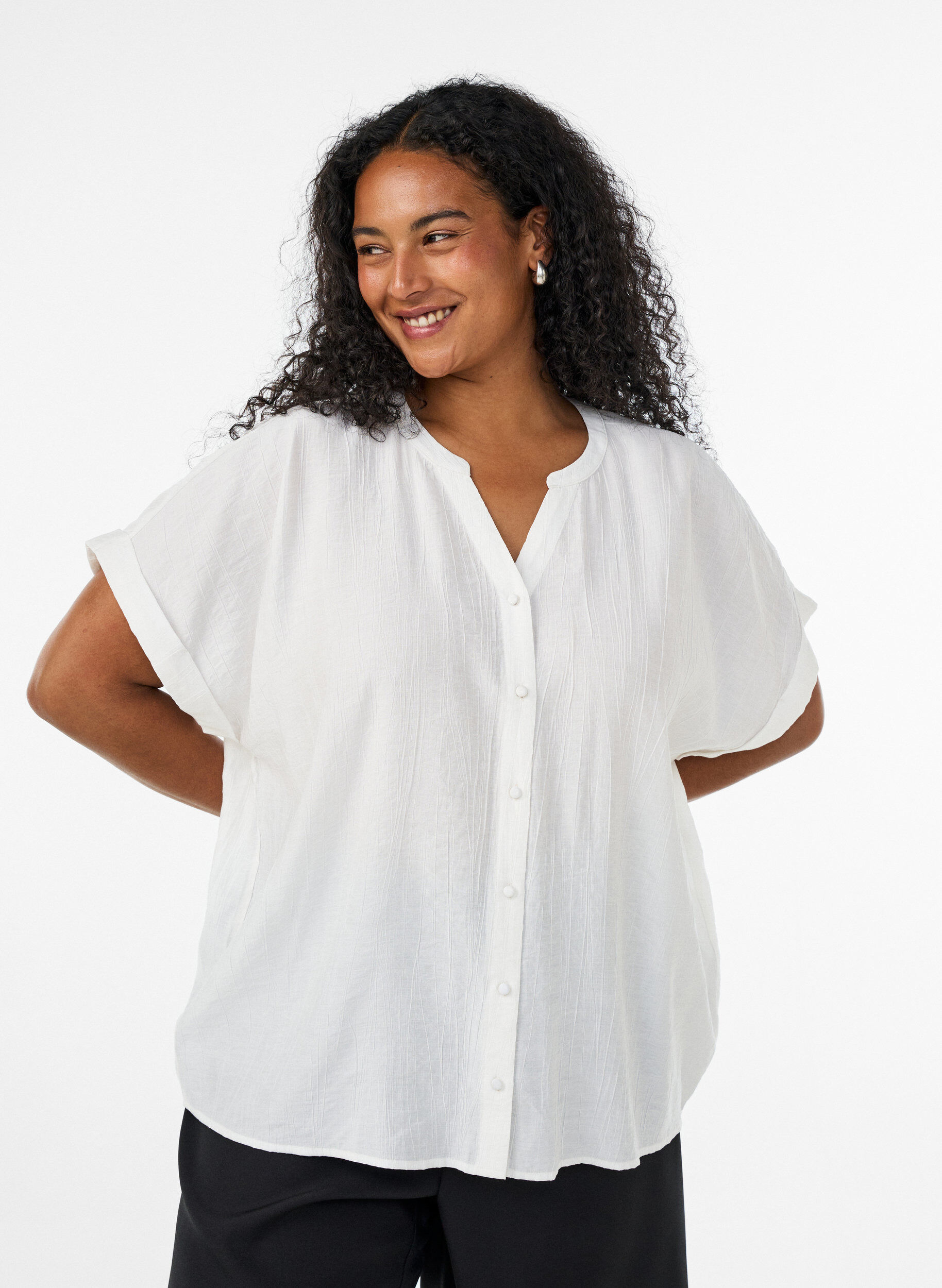 ZizziBluse aus Viskose mit Kn&ouml;pfen und Struktur, Vanille, Model image number 0