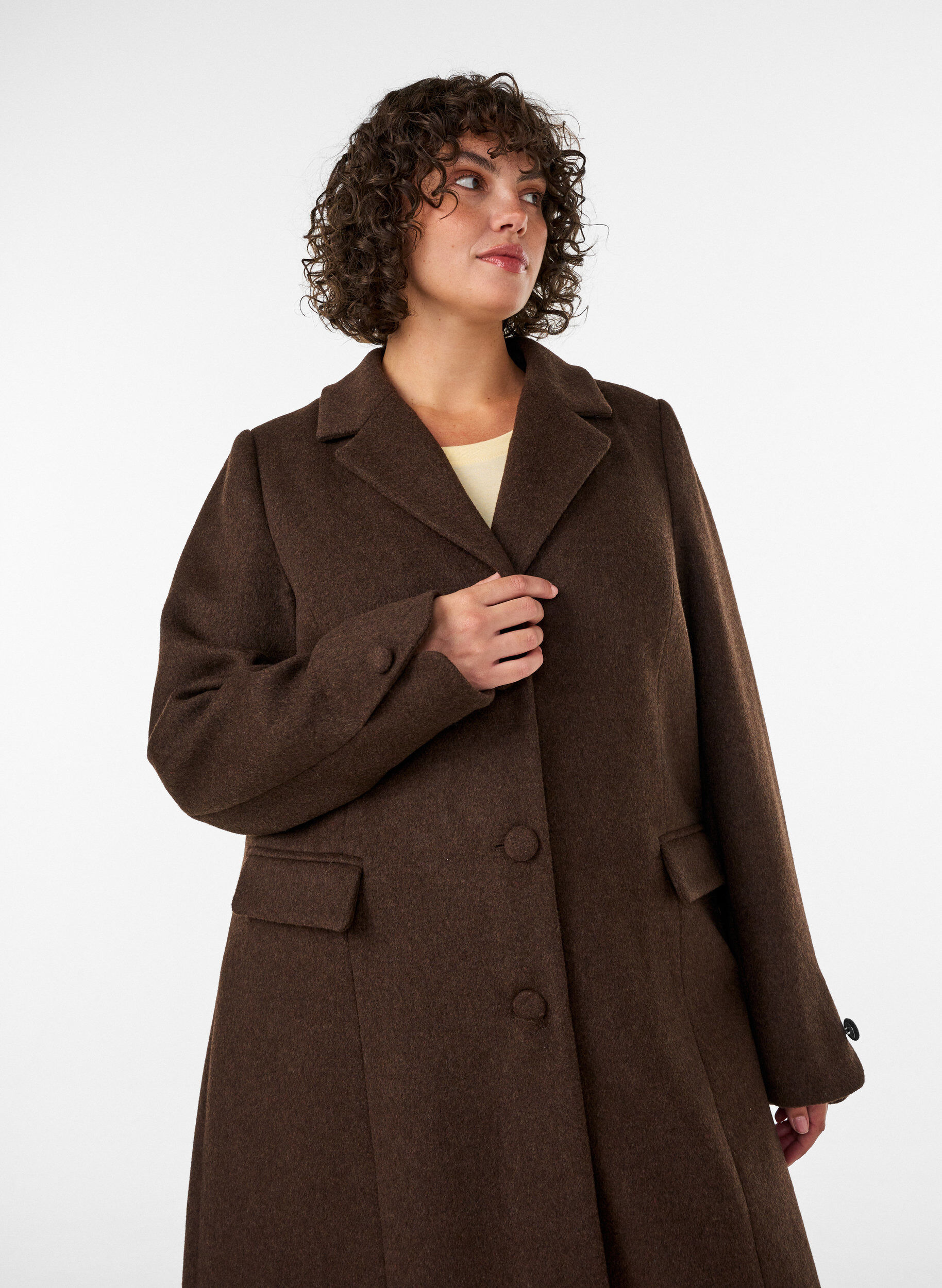 ZizziMantel aus Wollmischung mit Revers und Kn&ouml;pfen, Braun, Model image number 3