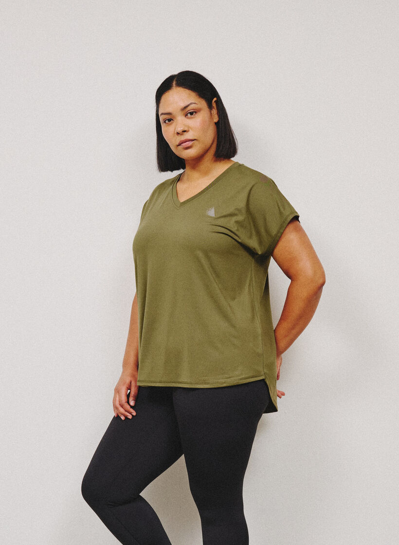 T-shirt de sport &agrave; manches courtes avec col en V, Vert, Image image number 0