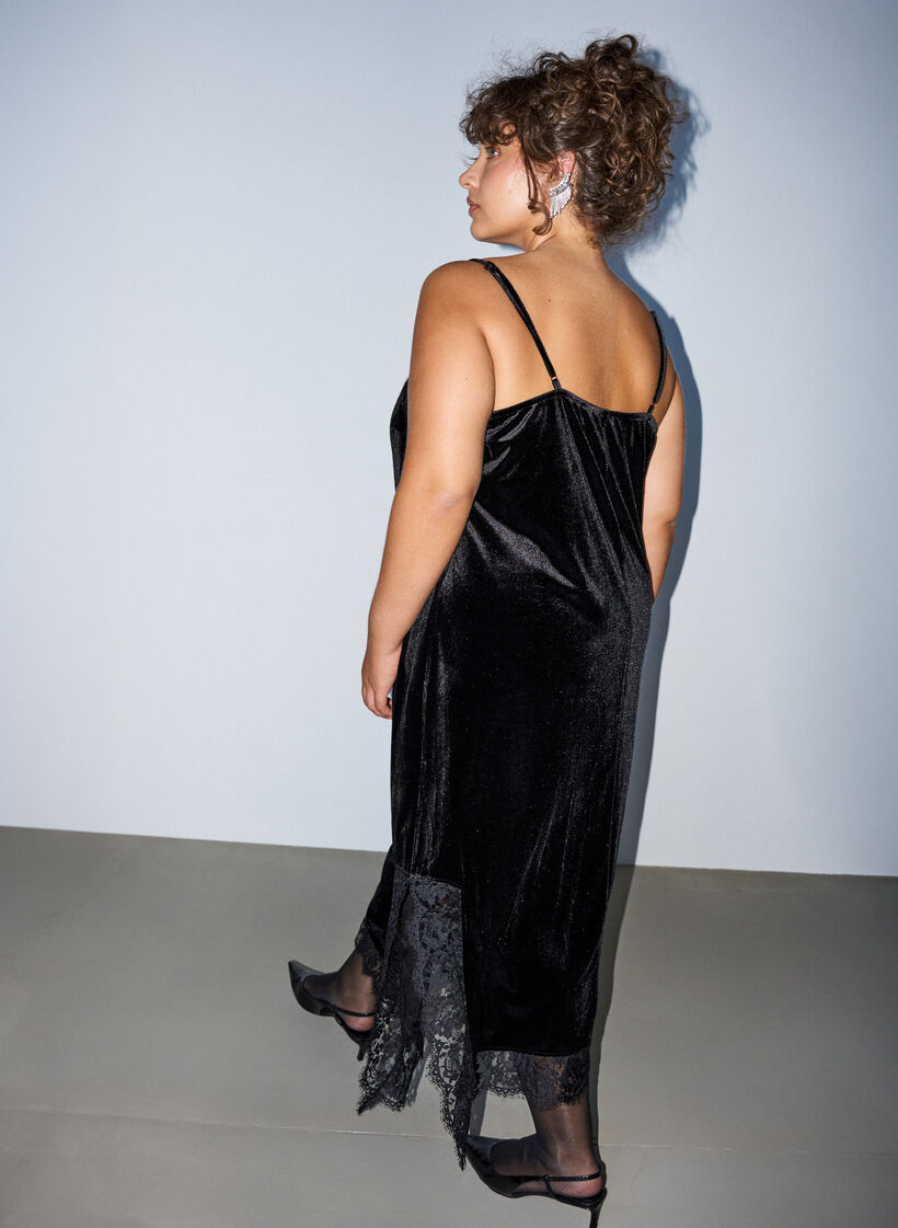 Samtkleid mit Spitze und Seitenschlitz, Schwarz, Model image number 1