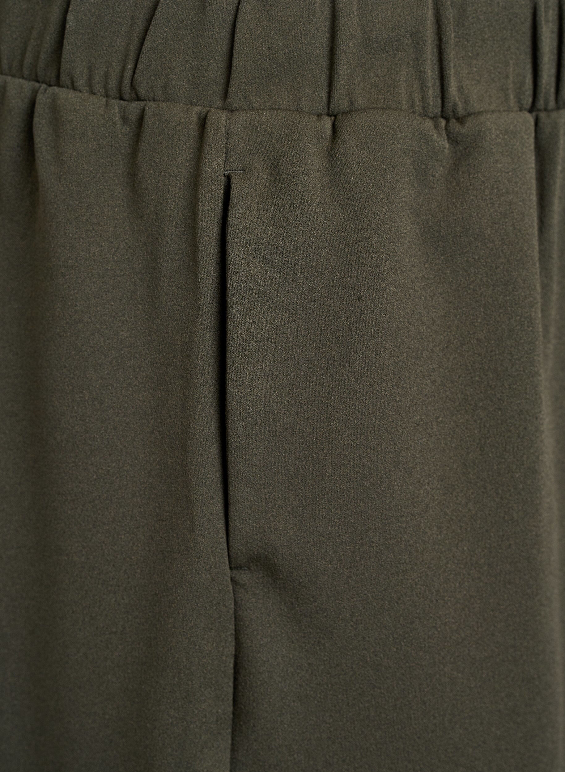 ZizziShorts amples avec des poches, Vert, Packshot image number 2