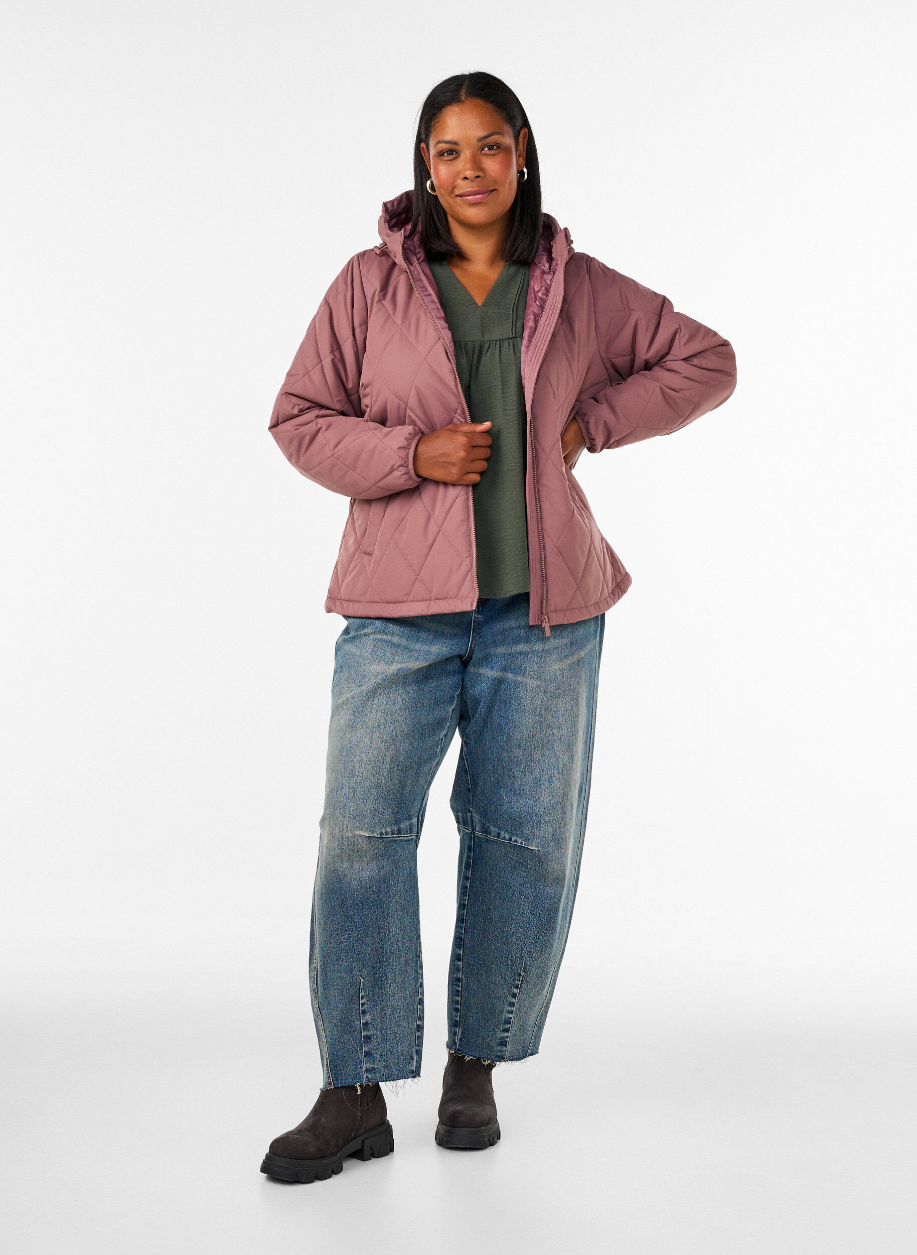 ZizziLeicht wattierte Jacke mit Rautensteppung, Rot, Model image number 1