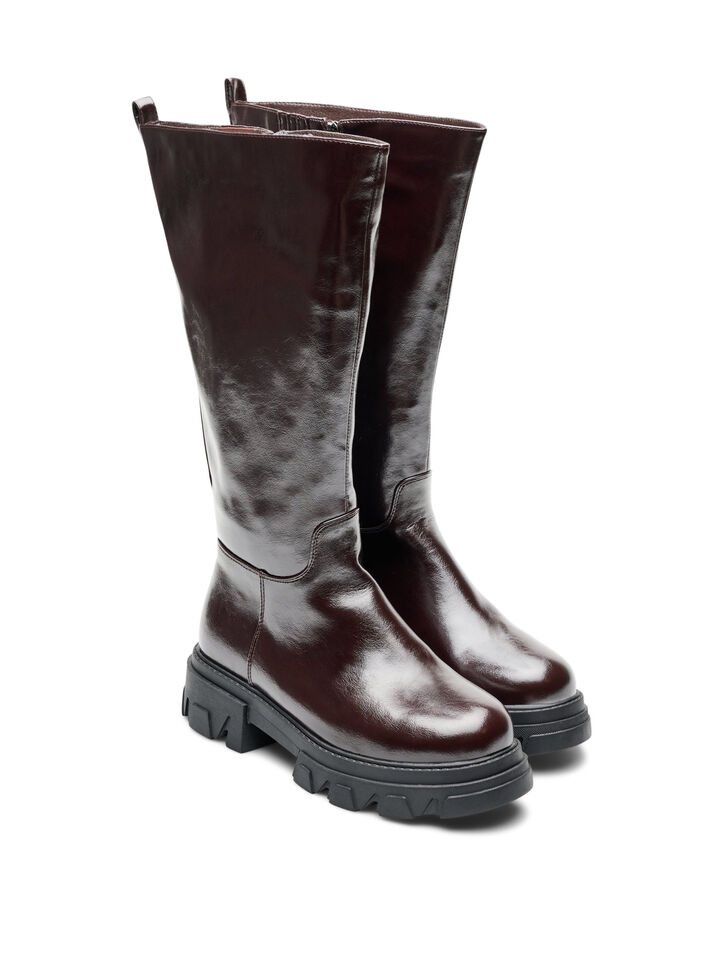 Hoher Stiefel mit leicht strukturierter Optik, Braun, Packshot image number 1