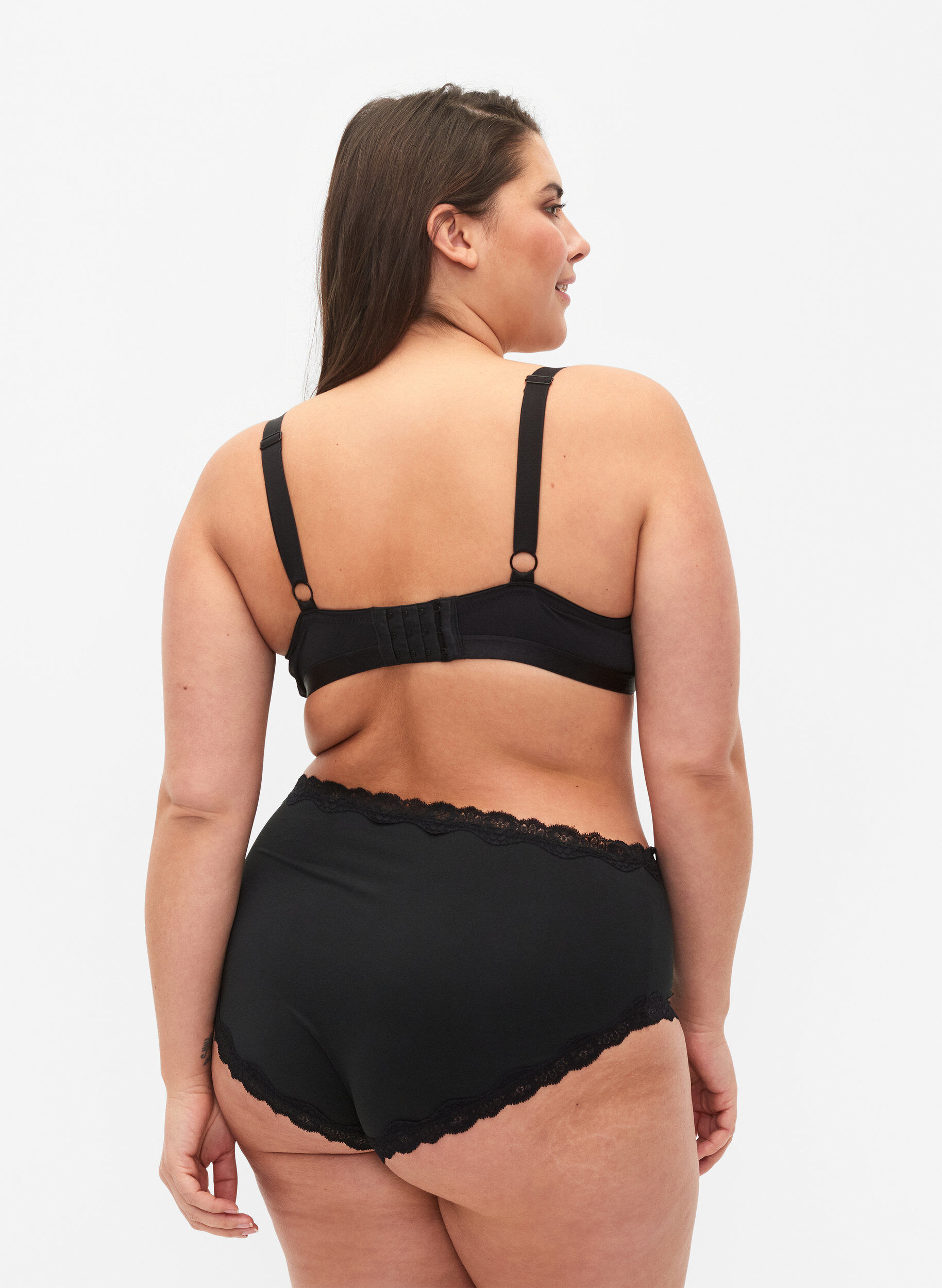 Zizzi Slip 2-pack avec taille r&eacute;guli&egrave;re, Black, Model image number 1