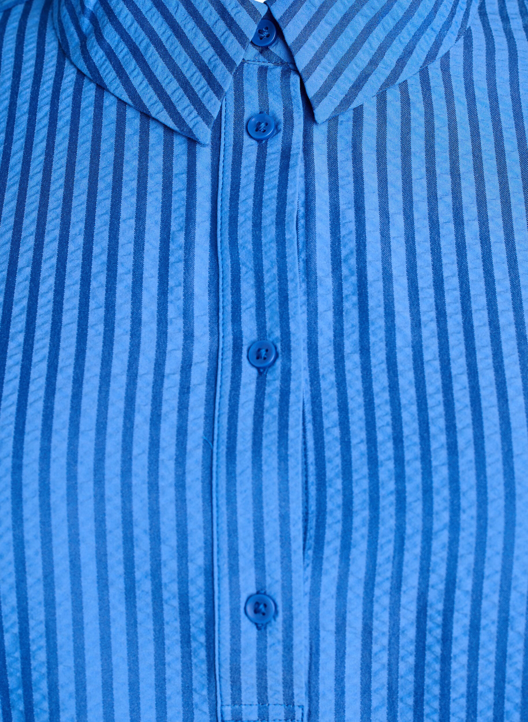 Zizzi Chemise ray&eacute;e avec d&eacute;tail bouton au dos, Bleu, Packshot image number 2
