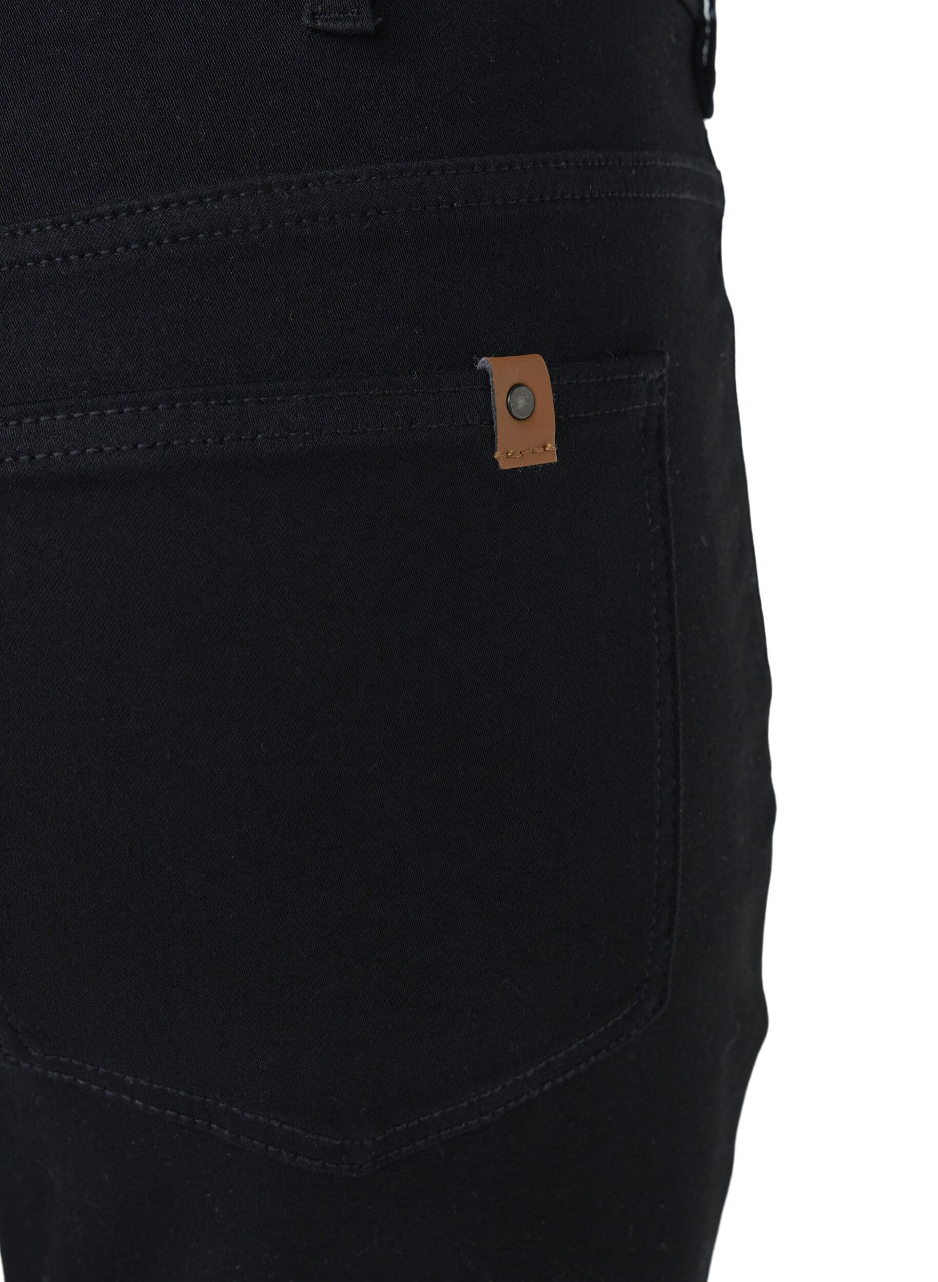 Zizzi Amy Jeans mit hohem Bund und Knopfverschluss, Black, Packshot image number 2