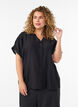 Bluse aus Viskose mit Kn&ouml;pfen und Struktur, Schwarz, Model image number 0