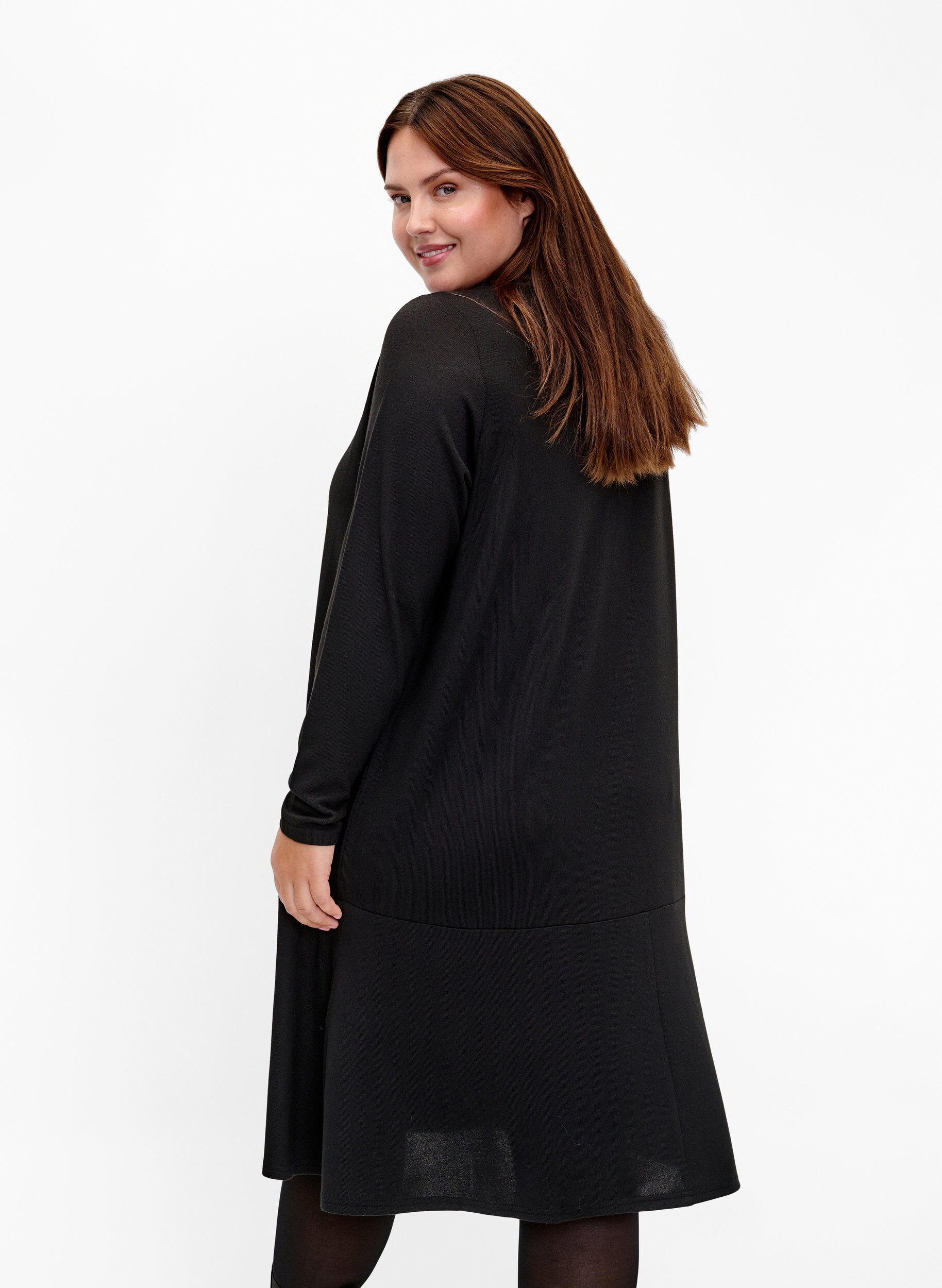 Zizzi Hochgeschlossenes Jerseykleid mit Taschen, Schwarz, Model image number 2