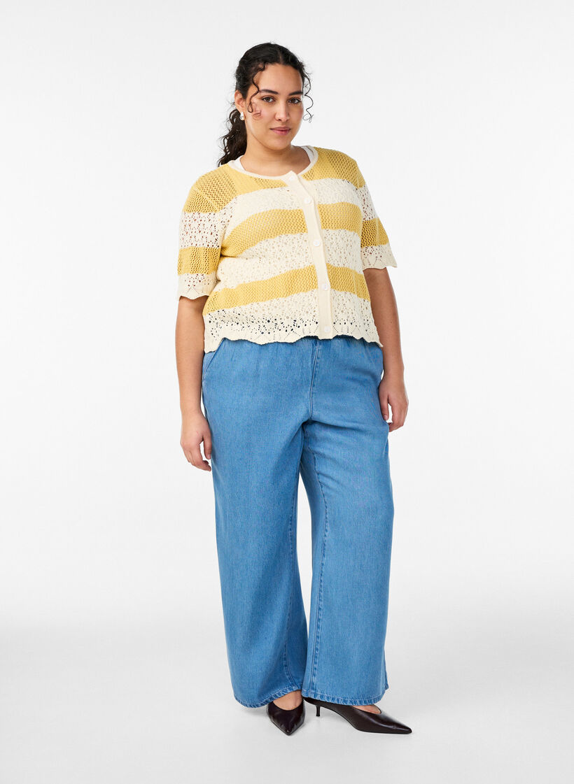 Cardigan en maille avec broderie ajour&eacute;e et rayures, Jaune moutarde, Model image number 1