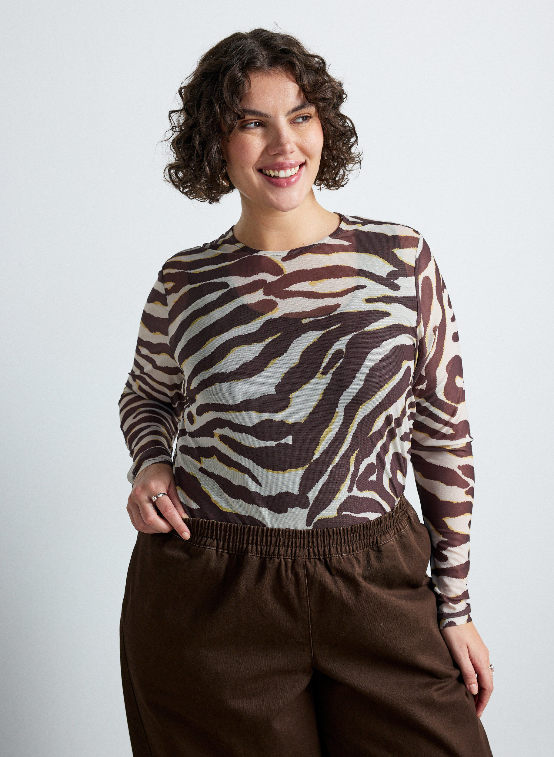 ZizziBlouse en maille avec imprim&eacute;, Marron, Model image number 0