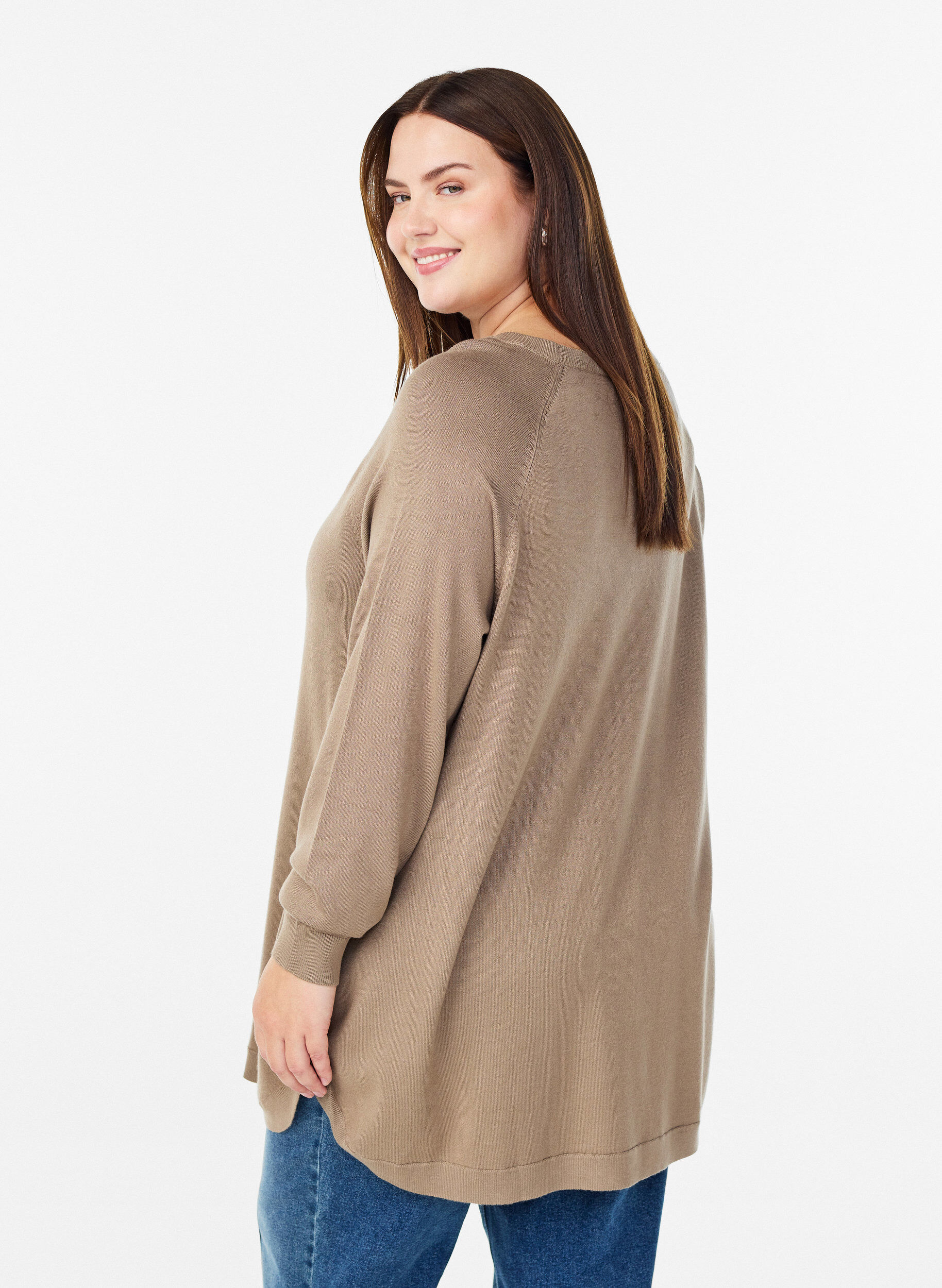 Zizzi Blouse en maille avec boutons sur le c&ocirc;t&eacute;, Beige, Model image number 2
