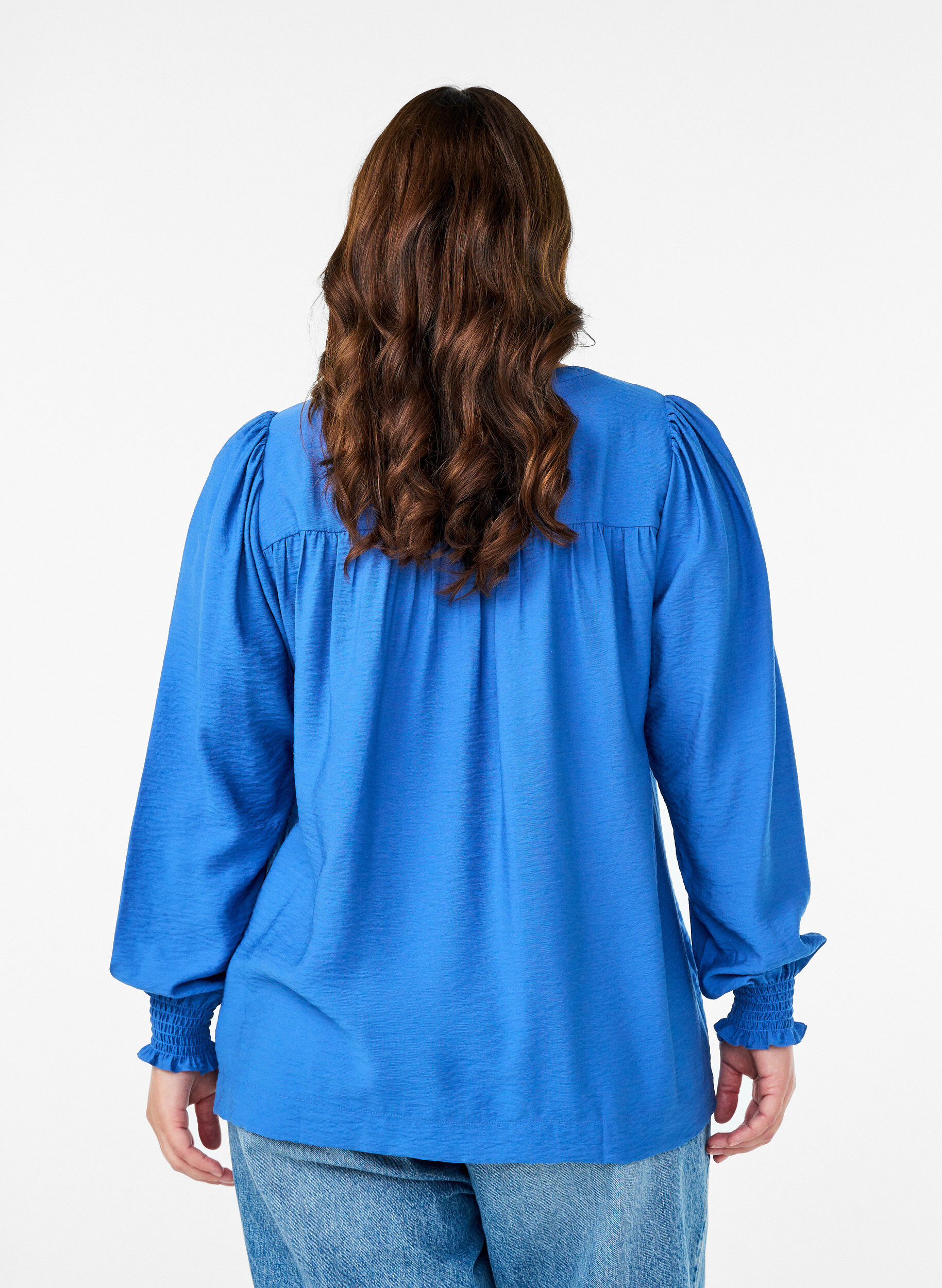 ZizziViskose-Bluse mit Puff&auml;rmeln und gerafften Details, Blau, Model image number 2